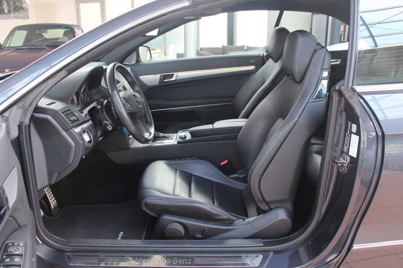 Mercedes-Benz E 200 Cabrio  CGI BlueEfficiency+AMG Line+SHZ+PDC — photo 10