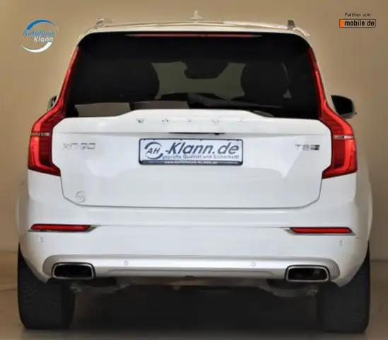 Volvo XC90 view 7