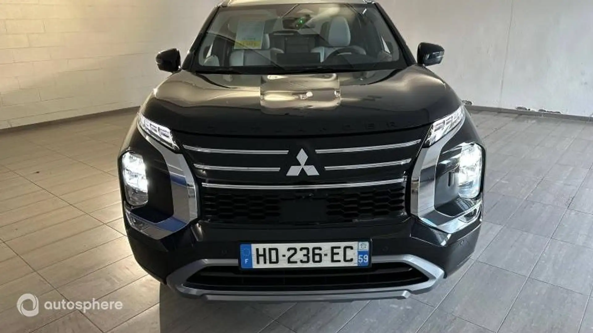 Mitsubishi Outlander 2.4 PHEV 306ch Instyle 4WD - 2