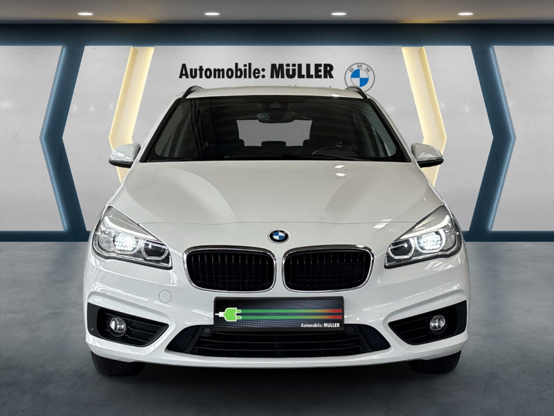 BMW 218 Active Tourer Advantage i AHK-abnehmbar *Verkauf n — photo 2