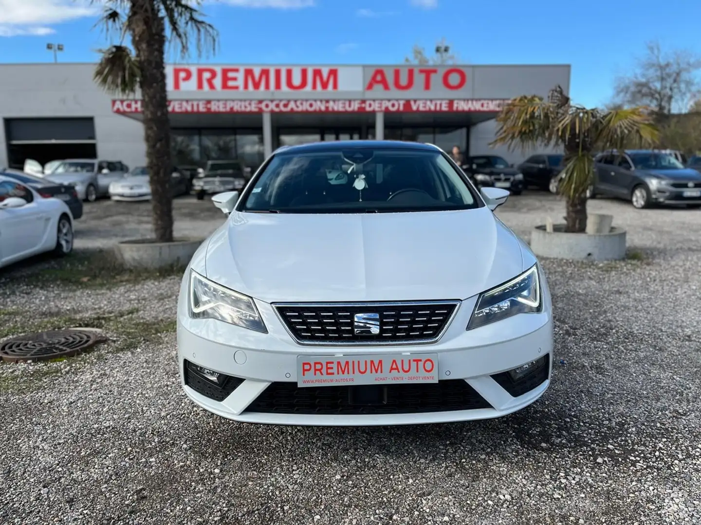 SEAT Leon 1.5 TSI TURBO Blanc - 1
