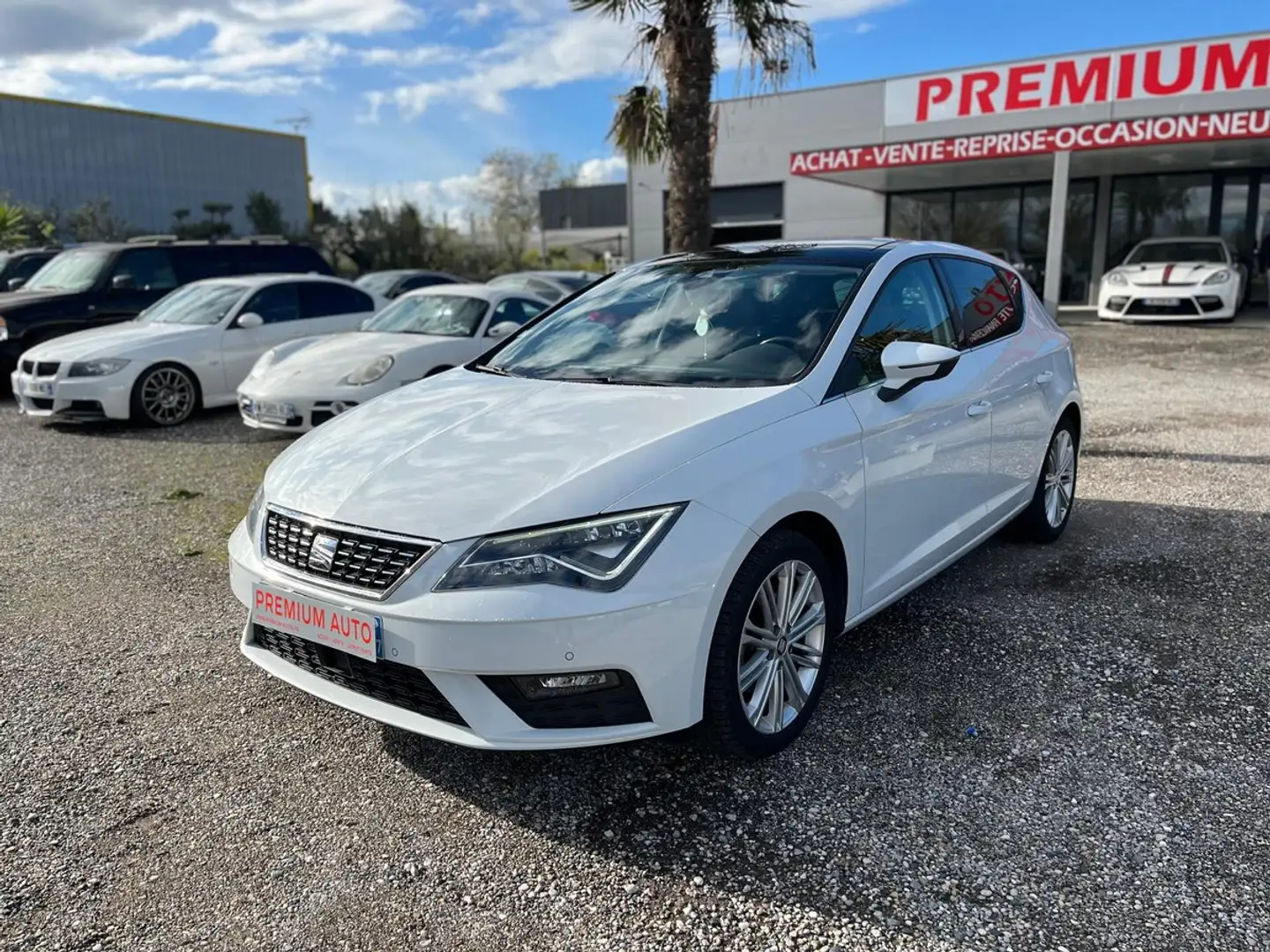 SEAT Leon 1.5 TSI TURBO Weiß - 1