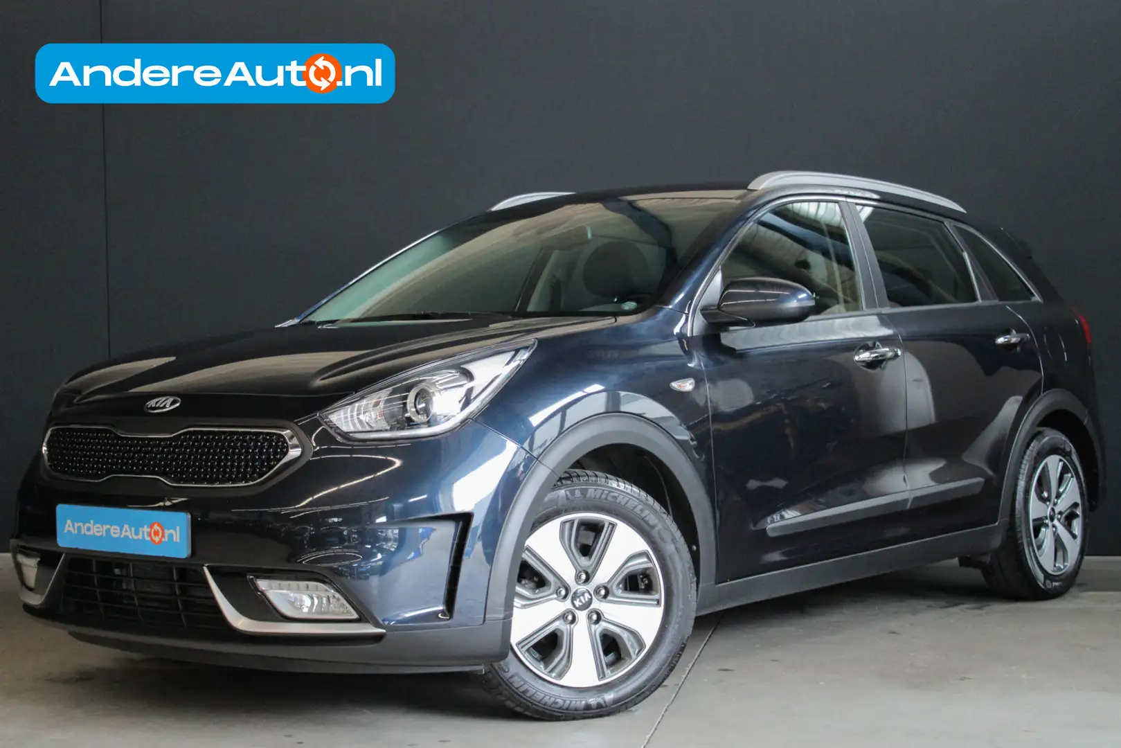 Kia Niro 1.6 GDi Hybrid DynamicLine |dealer onderhouden|par Blauw - 1