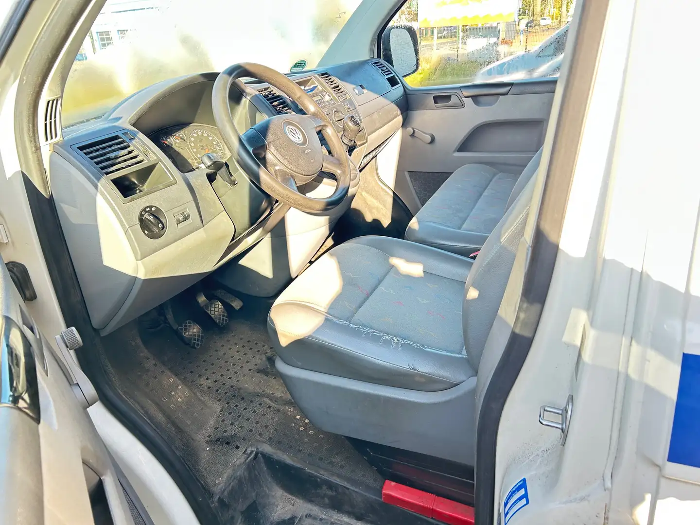 Volkswagen T5 Transporter Transporter T5 TDI 7HH172/WF2/ZD3/0WQ Weiß - 2