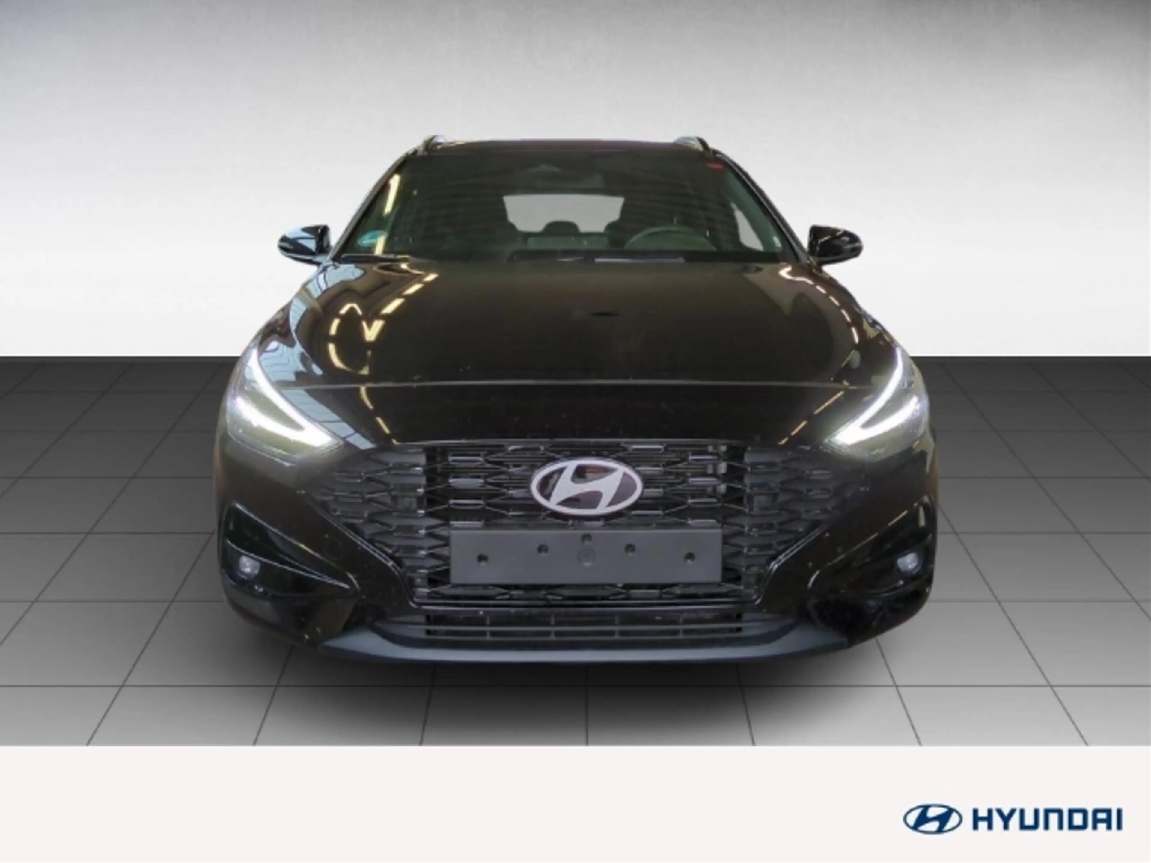 Hyundai i30 Mild-Hybrid 1.5 T-GDI Advantage Allwetterreifen+Na — photo 2