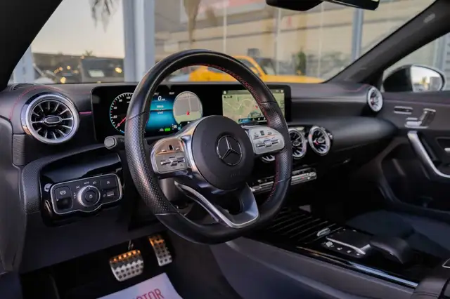 Mercedes-Benz CLA view 16