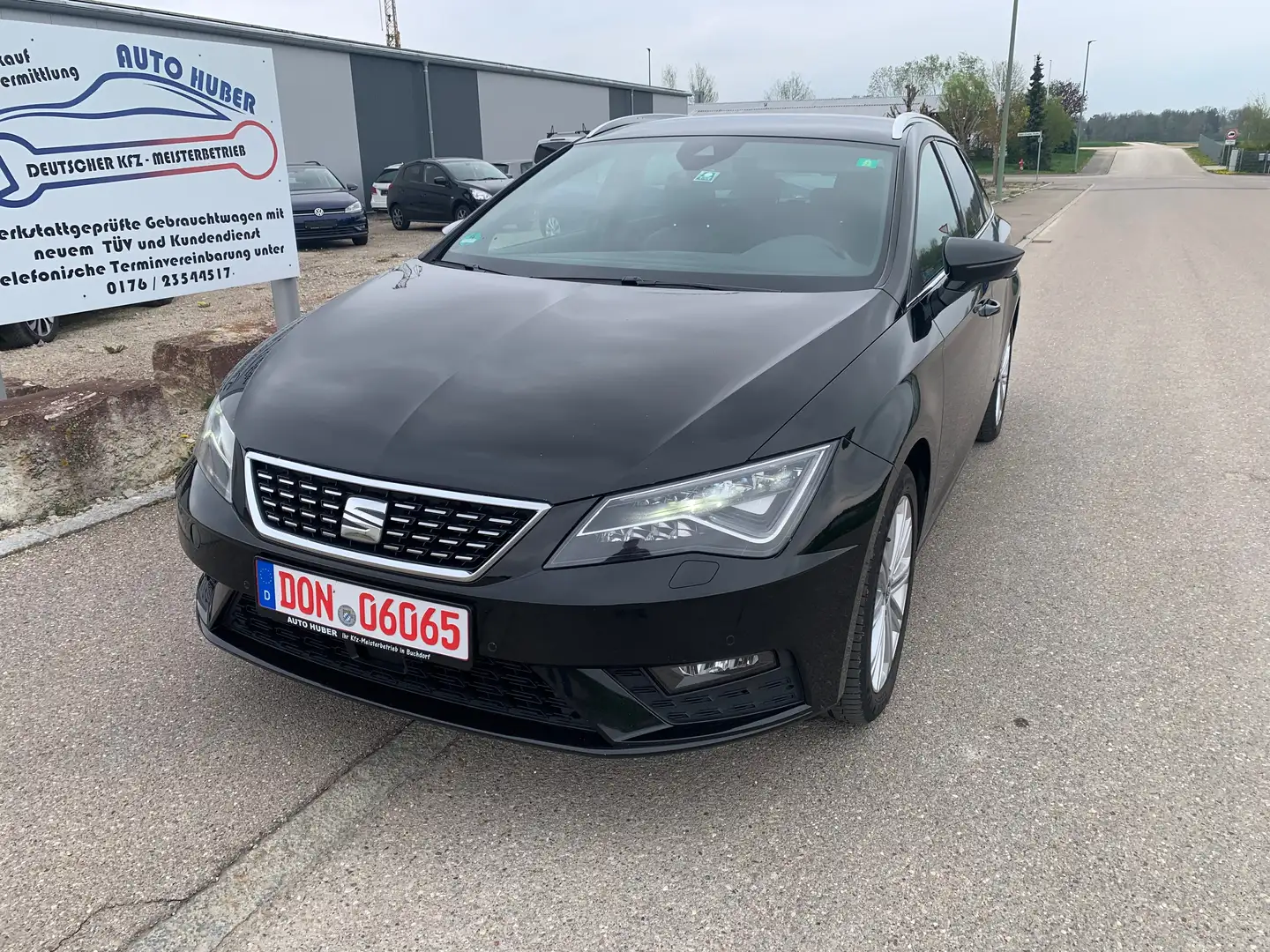 SEAT Leon Xcellence Zwart - 2
