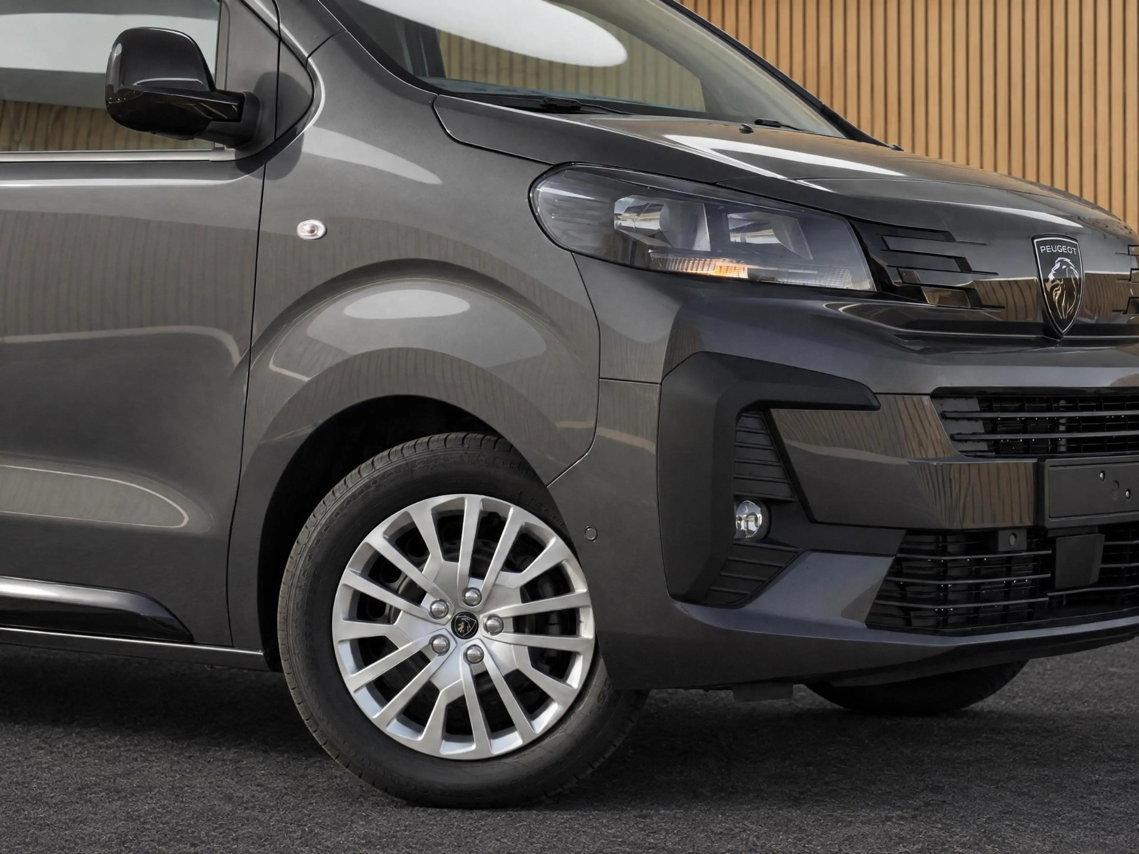 Peugeot e-Expert EV L2 75 kWh VOORRAAD KORTING — photo 14