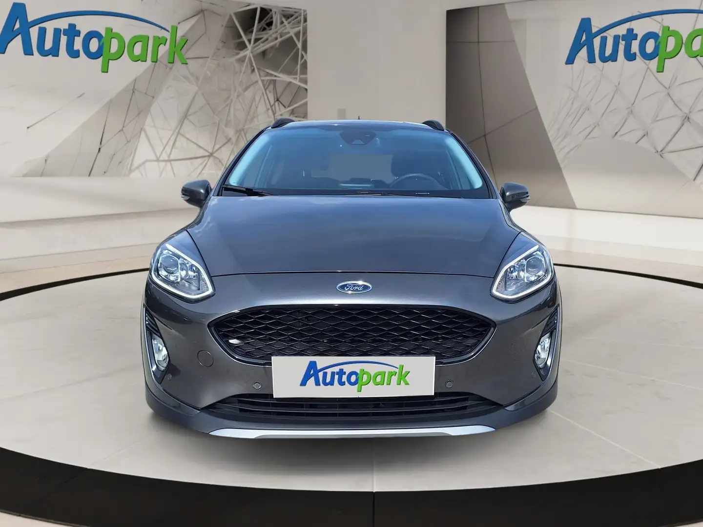 Ford Fiesta Active X 125 PS Grau - 2