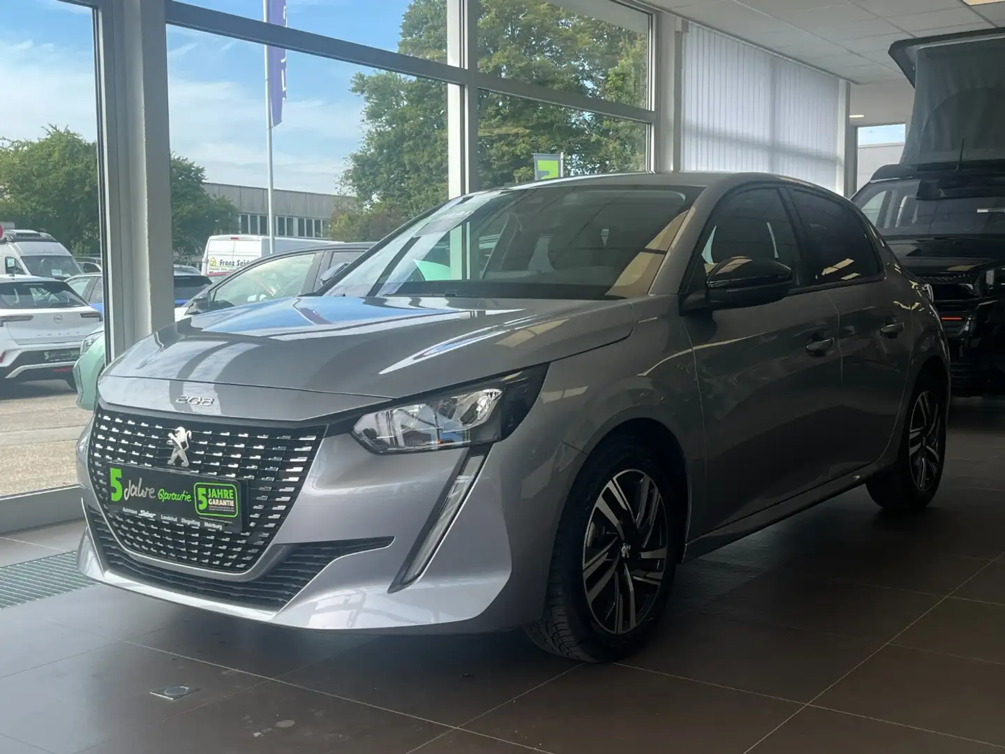 Peugeot 208 1.2 PureTech 100 Allure Kamera*Navi*Sitzhzg Grijs - 2