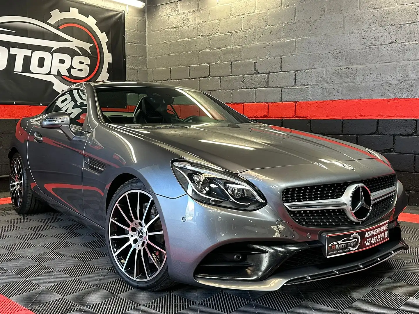 Mercedes-Benz SLC 200 SLC 200 AMG line Gris - 1
