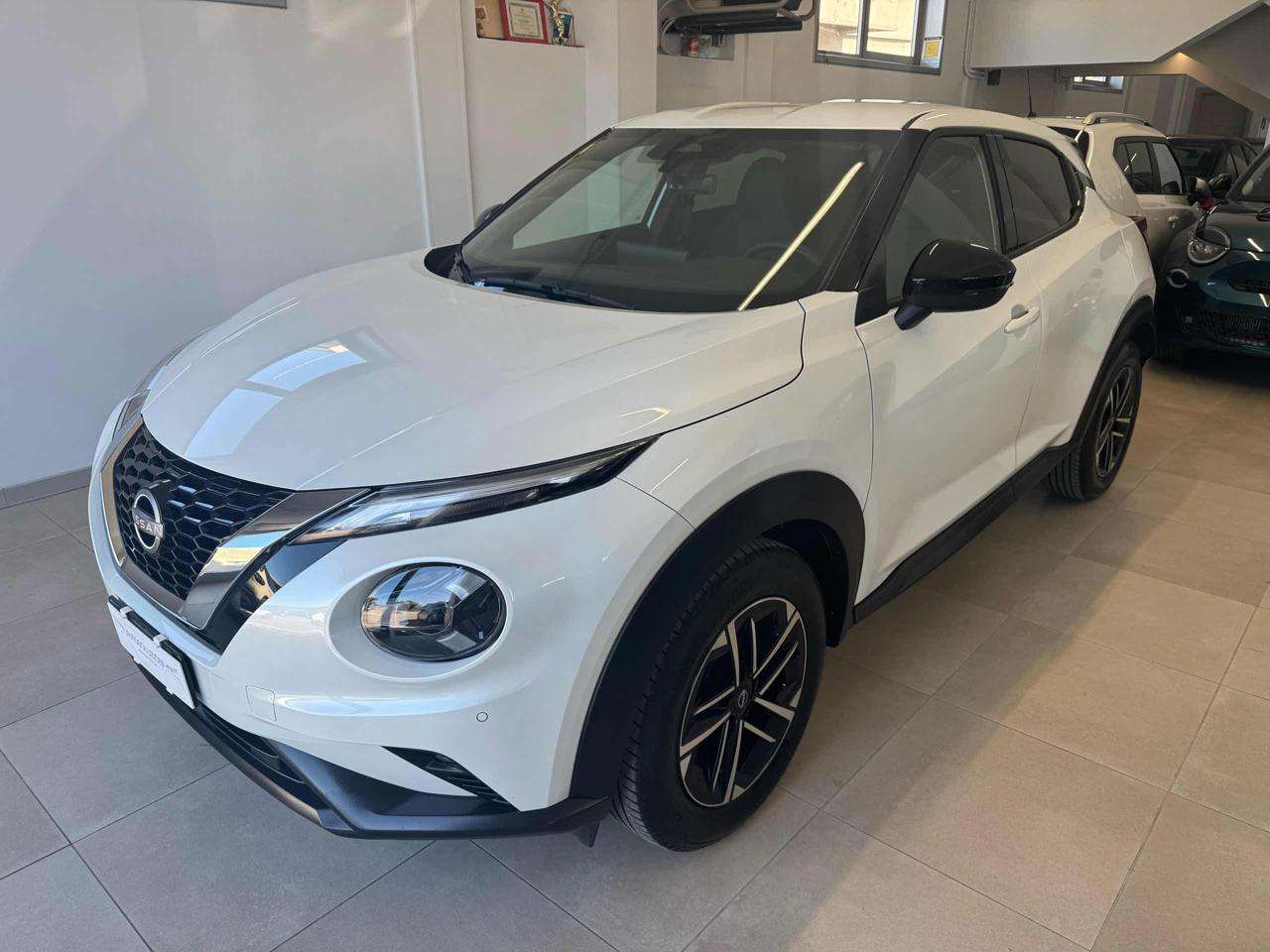 Nissan Juke 1.0 DIG-T 114 CV DCT N-Connecta