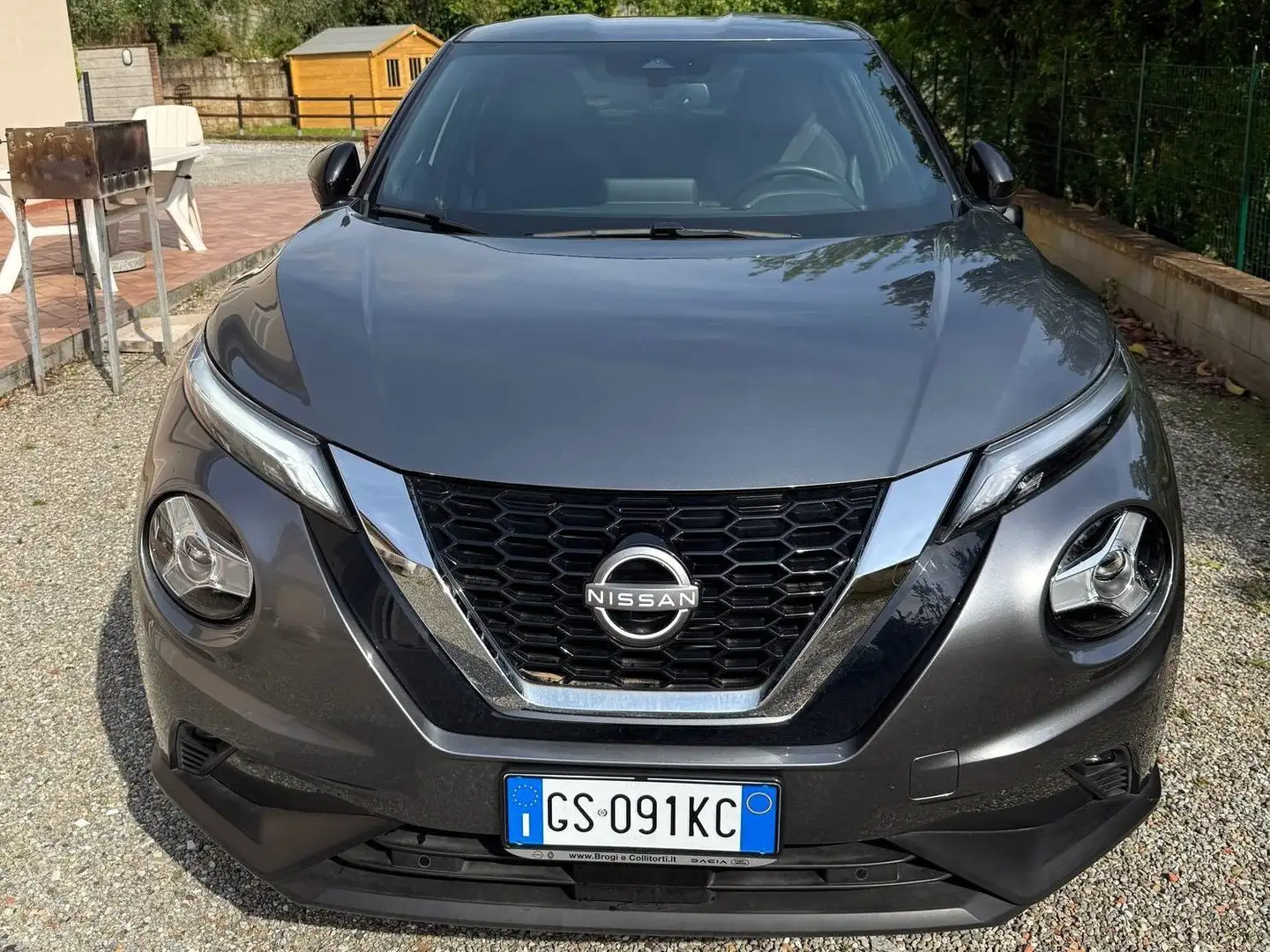 Nissan Juke Juke 1.0 dig-t N-Connecta 114cv Grigio - 1