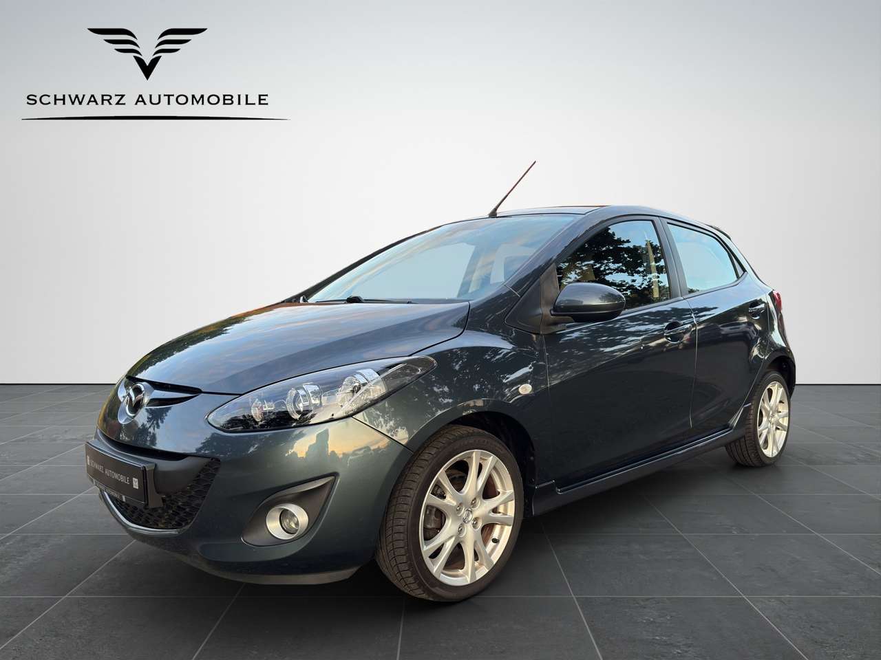 Mazda 2