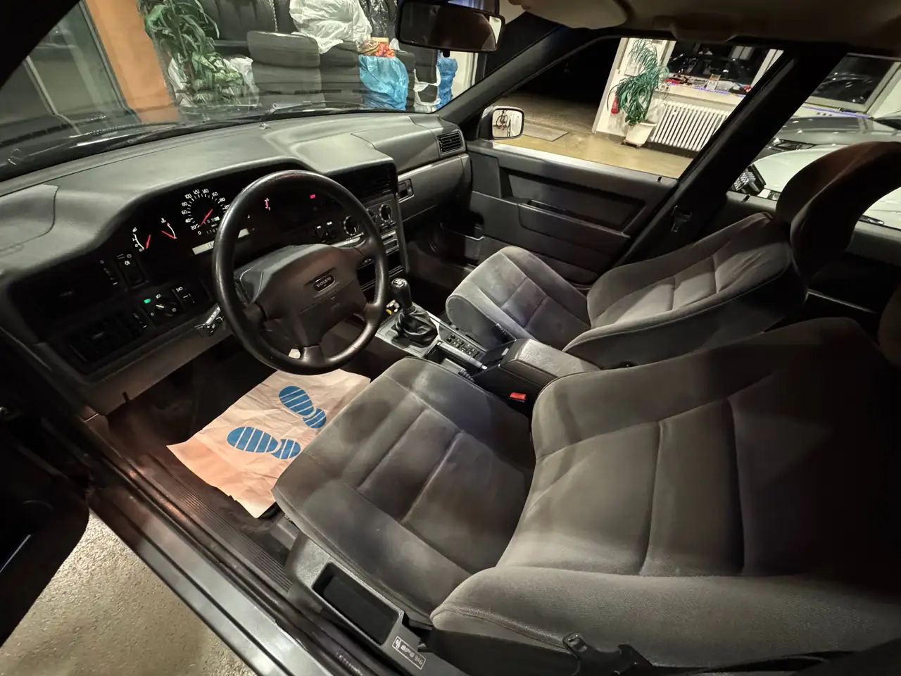 Volvo 850 GLE 2,4i 2x Komfort Klimaautomatik,Tempomat, ZV mit FUNK FB, Servo, 4x Airbags,TÜV Neu! TOP Oldtimer., foto 9