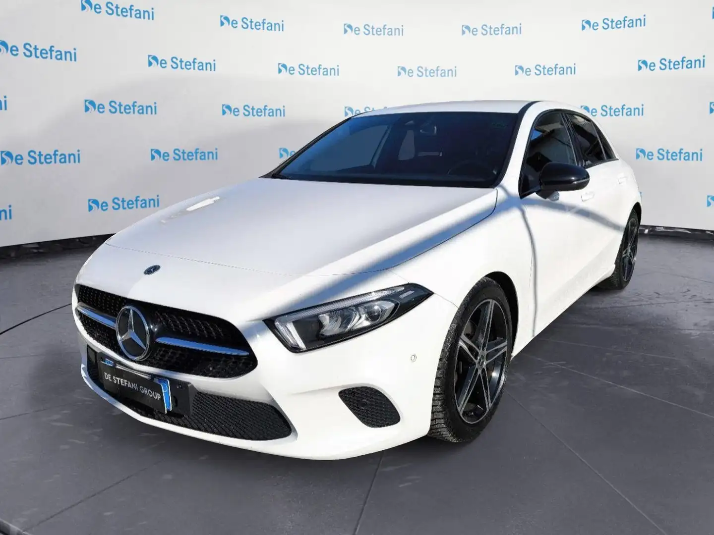Mercedes-Benz A 180 A 180 d Automatic Sport NIGHT-EDITION Bianco - 1