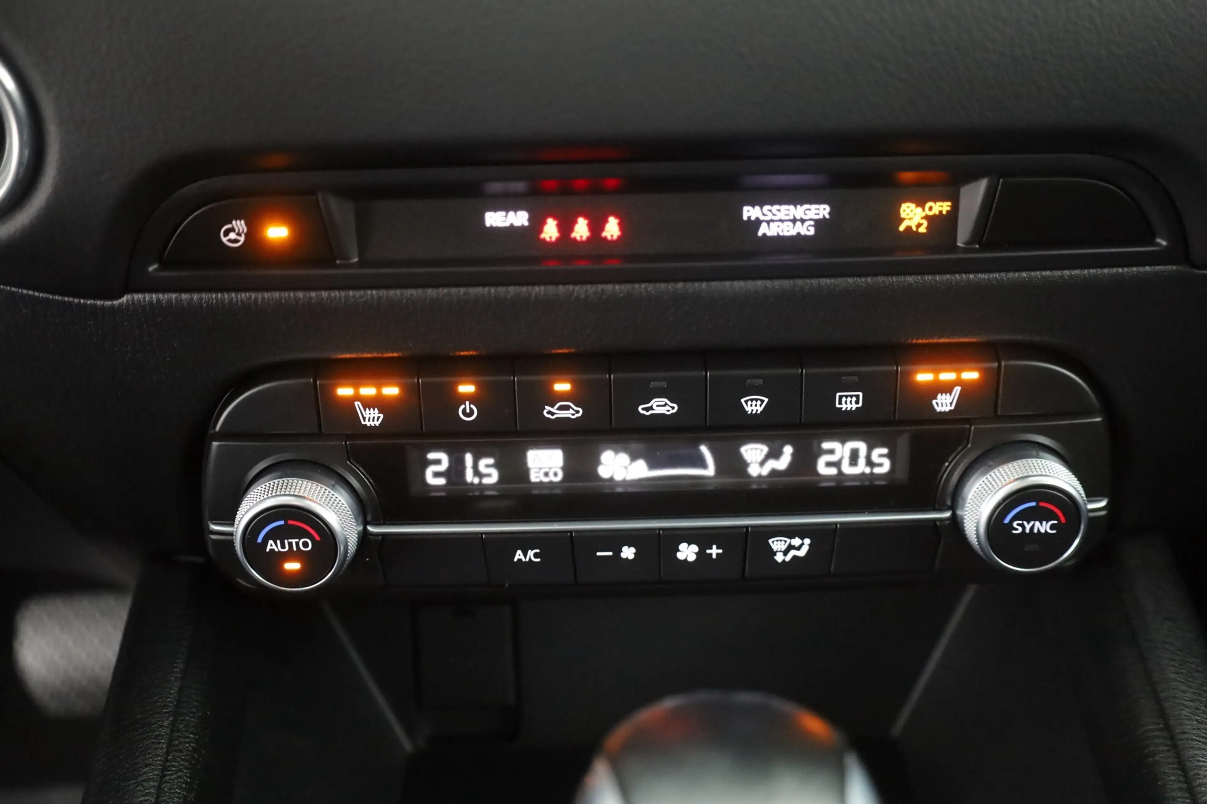 Mazda CX-5 2.0 M-Hybrid AWD LED Navi 360° Head-Up DAB — photo 15