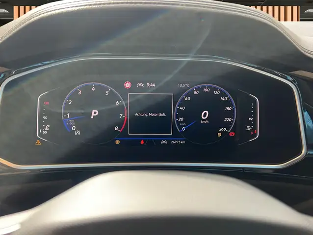 Volkswagen T-Roc view 24