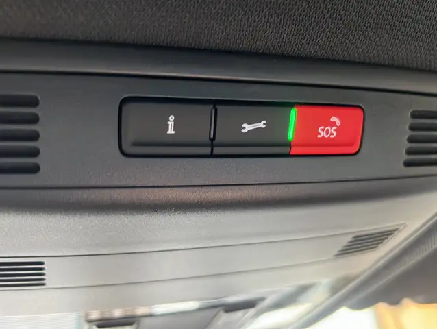 Volkswagen T-Roc view 23