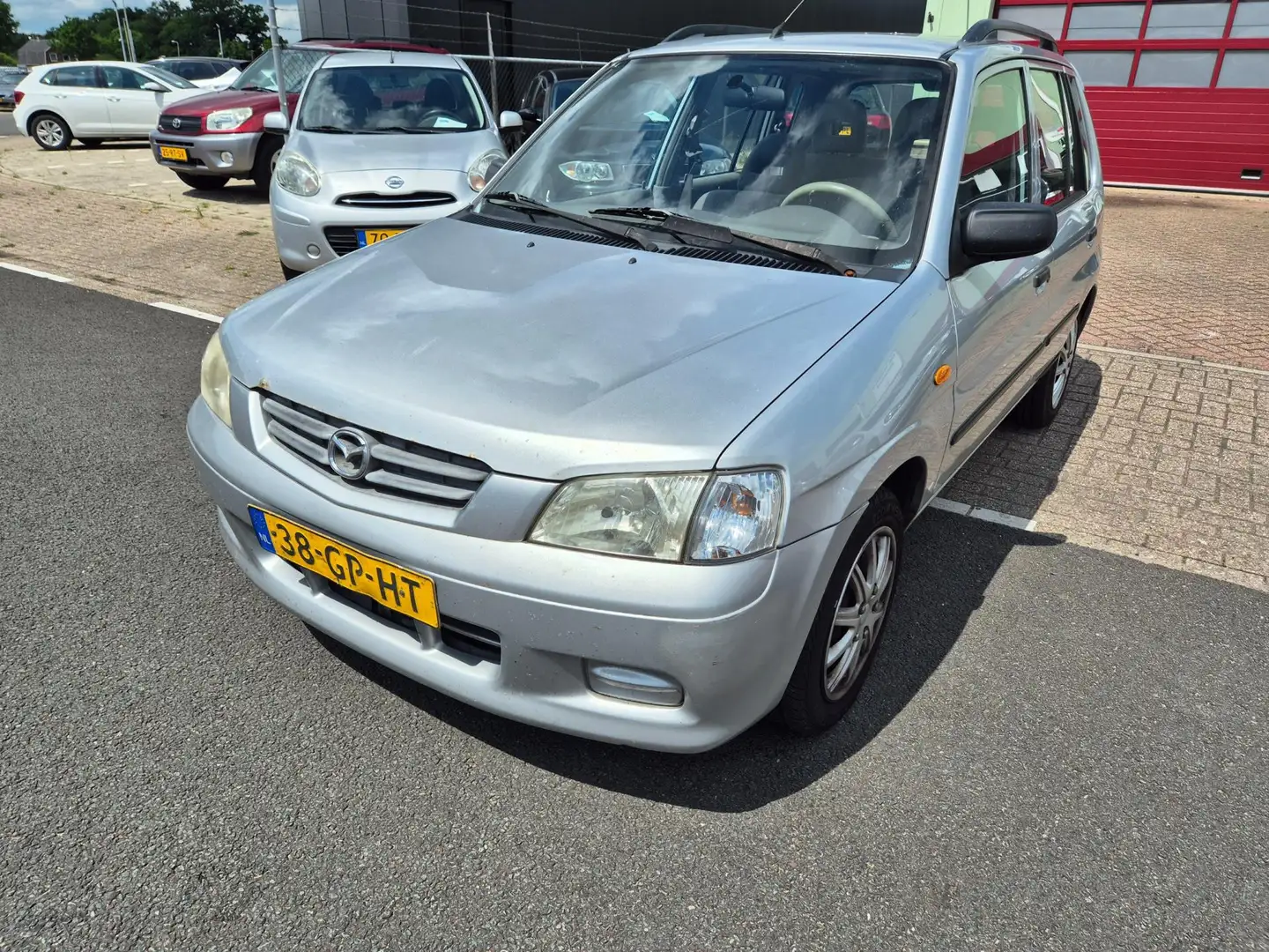Mazda Demio 1.3 Comfort Apk 04-26 Gris - 1