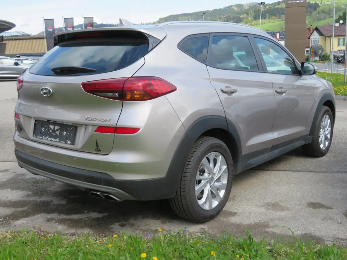 Hyundai TUCSON Level 4 1,6 CRDi 2WD DCT Weiß - 2