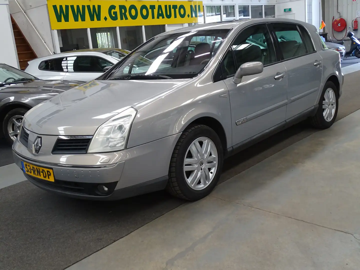 Renault Vel Satis 2.0 16V Exception Automaat Airco, Cruise Control, bež - 1
