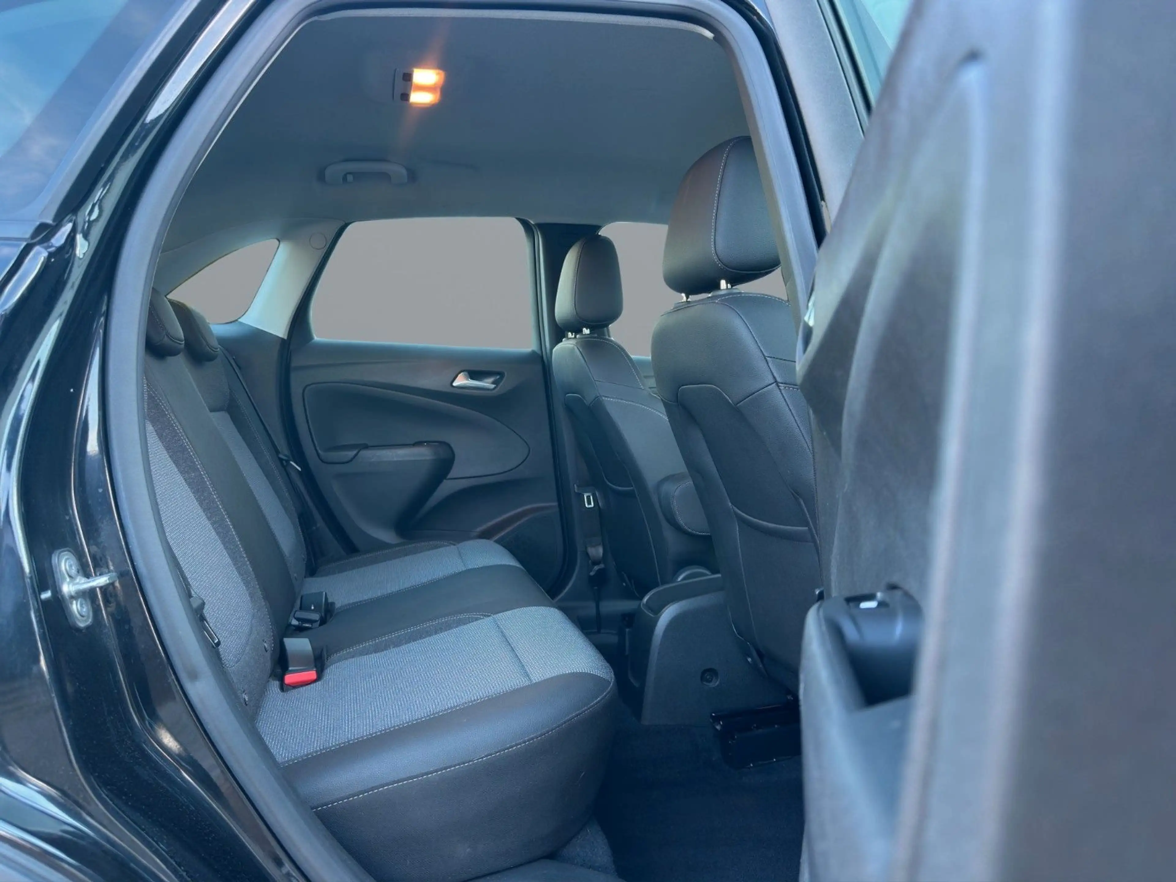 Opel Crossland X Crossland "Business Elegance" Automatik/Navi/LED — photo 20