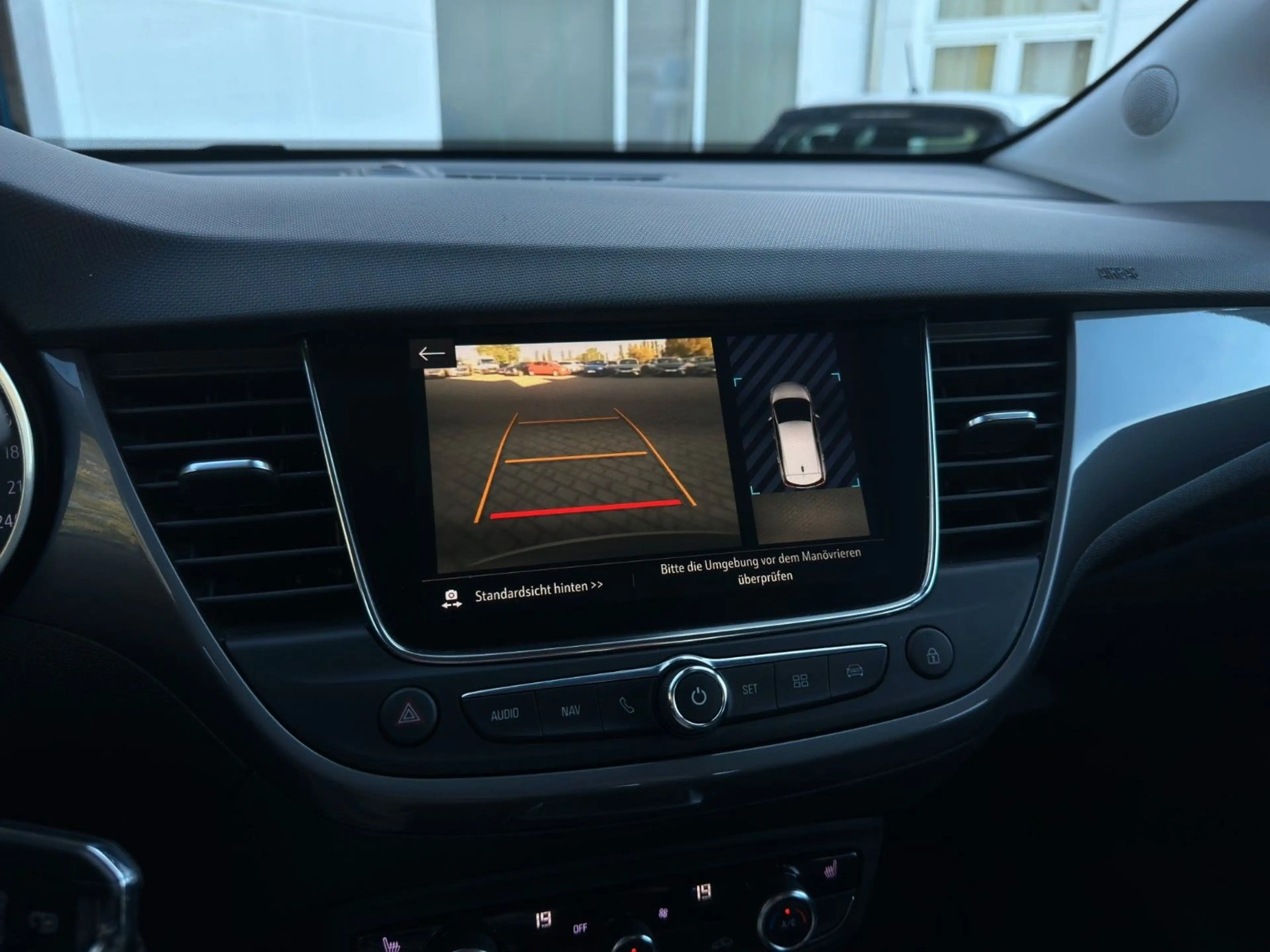 Opel Crossland X Crossland "Business Elegance" Automatik/Navi/LED — photo 30