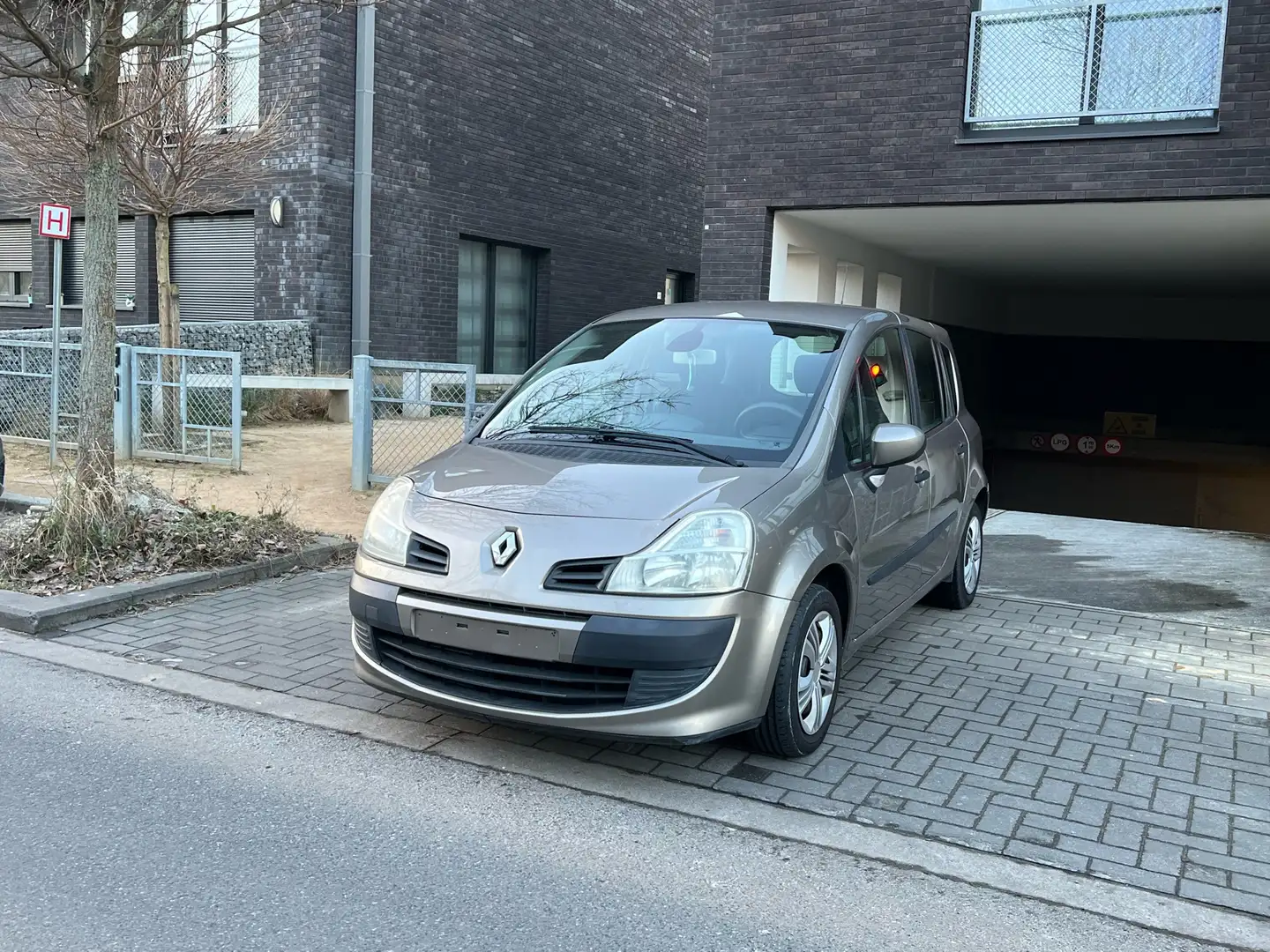Renault Modus 1.2 Turbo TCE 16v Exception Silber - 2