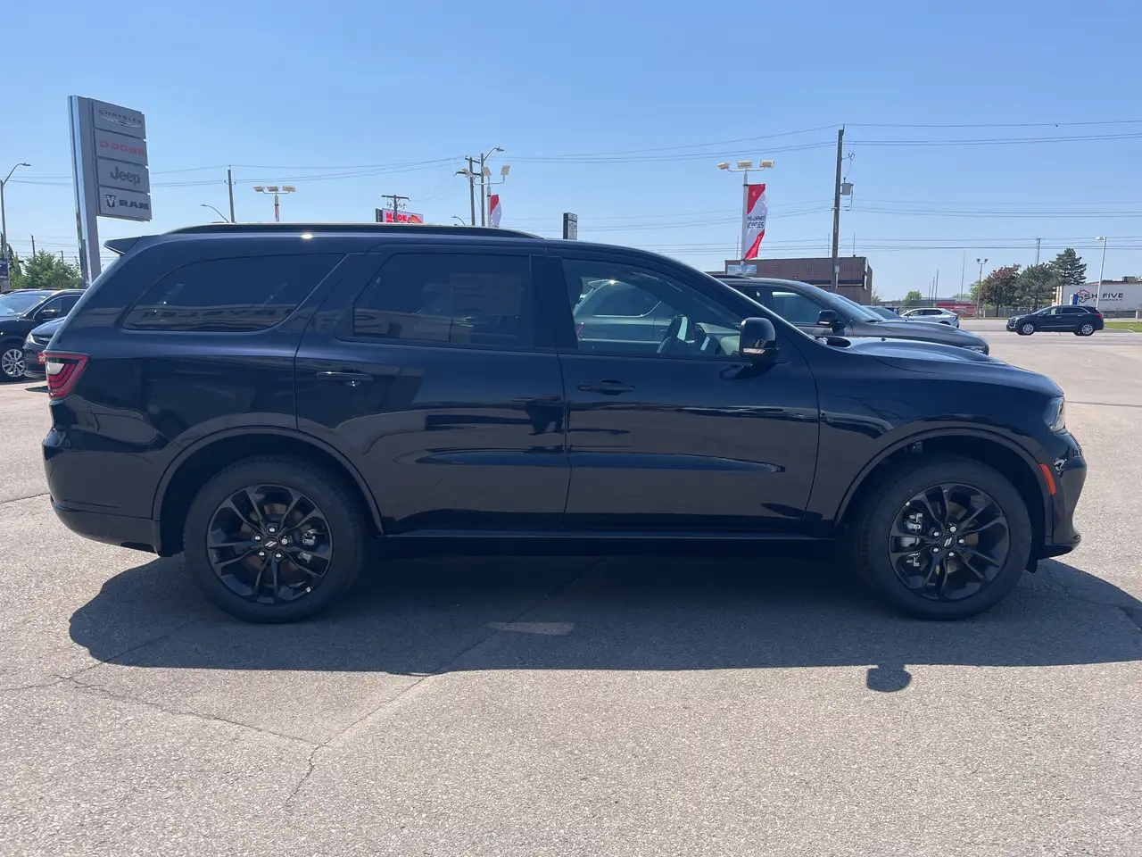 Dodge Durango снимка Dodge Durango