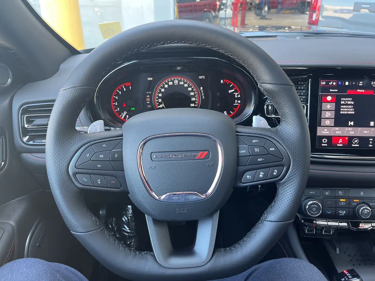 Dodge Durango снимка Dodge Durango