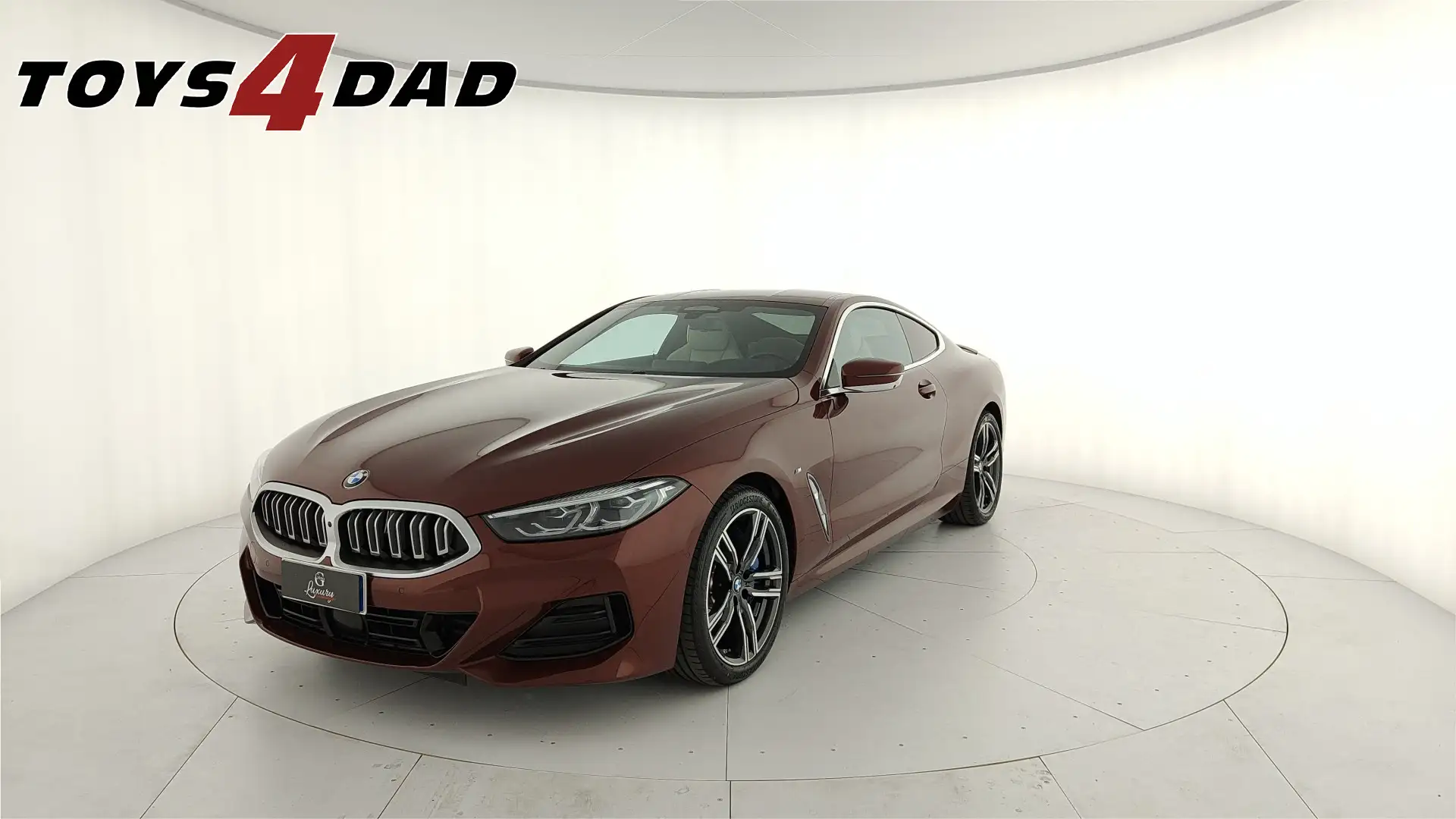 BMW 840 i Coupe xdrive auto Red - 1