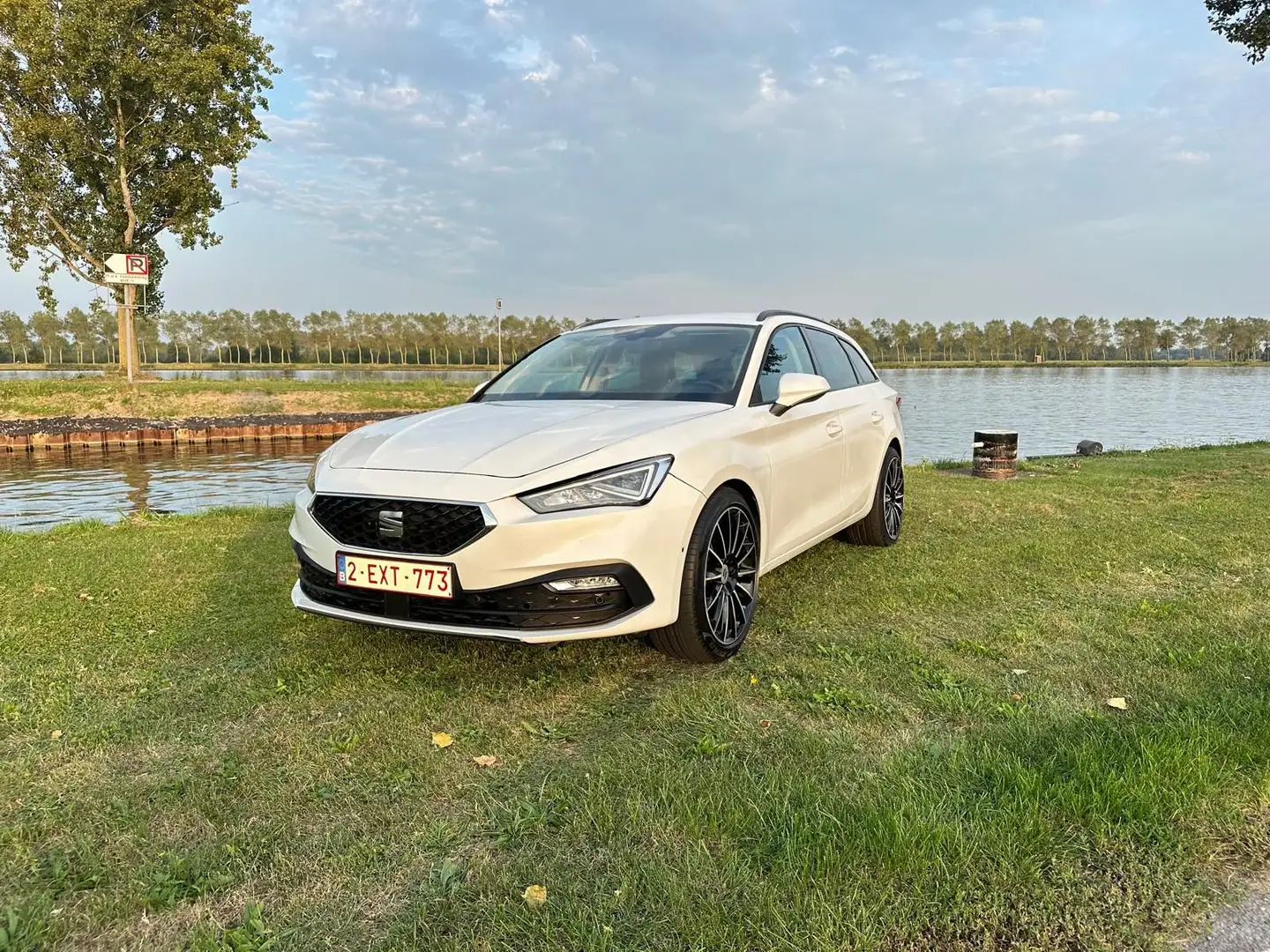 SEAT Leon Sportstourer 1.5 TGI - 2