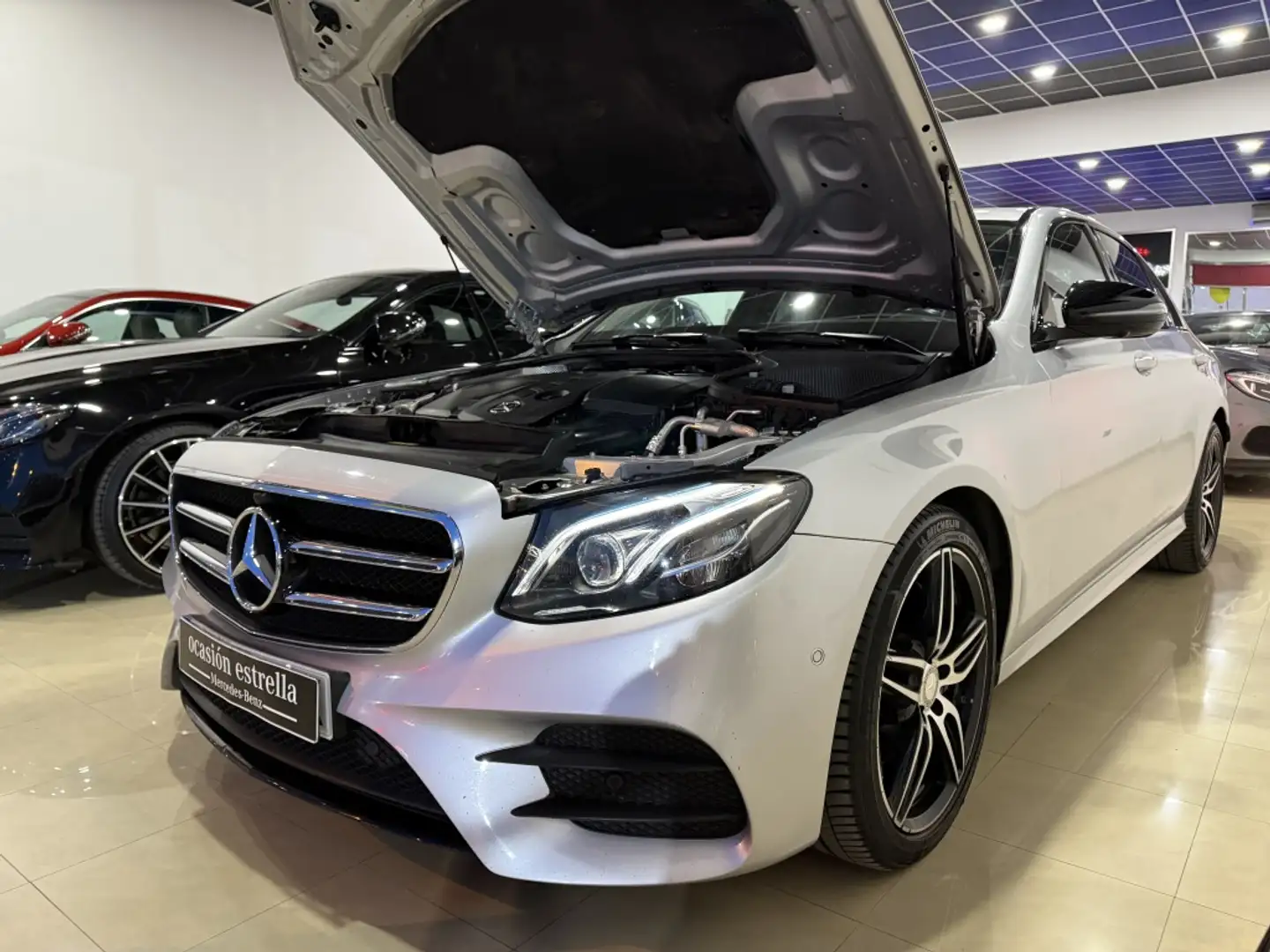 Mercedes-Benz E 220 Estate 220d 9G-Tronic Gris - 1