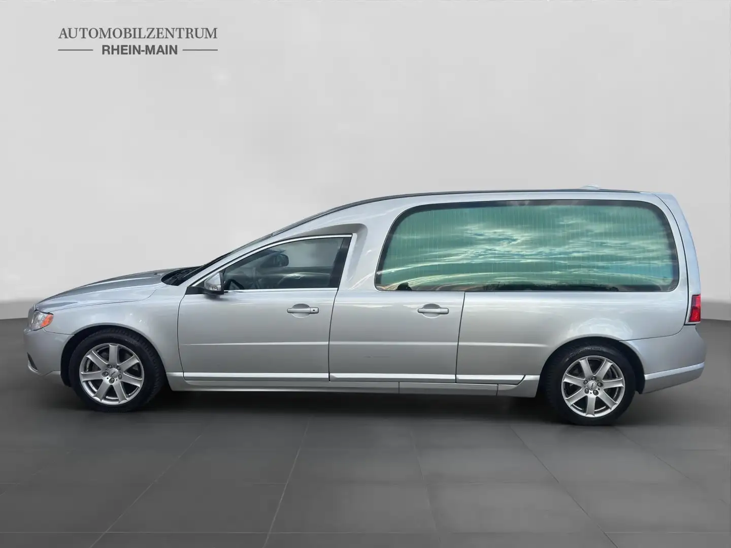 Volvo V70 Nilsson Bestattungswagen Leichenwagen PIETÄT Silber - 2