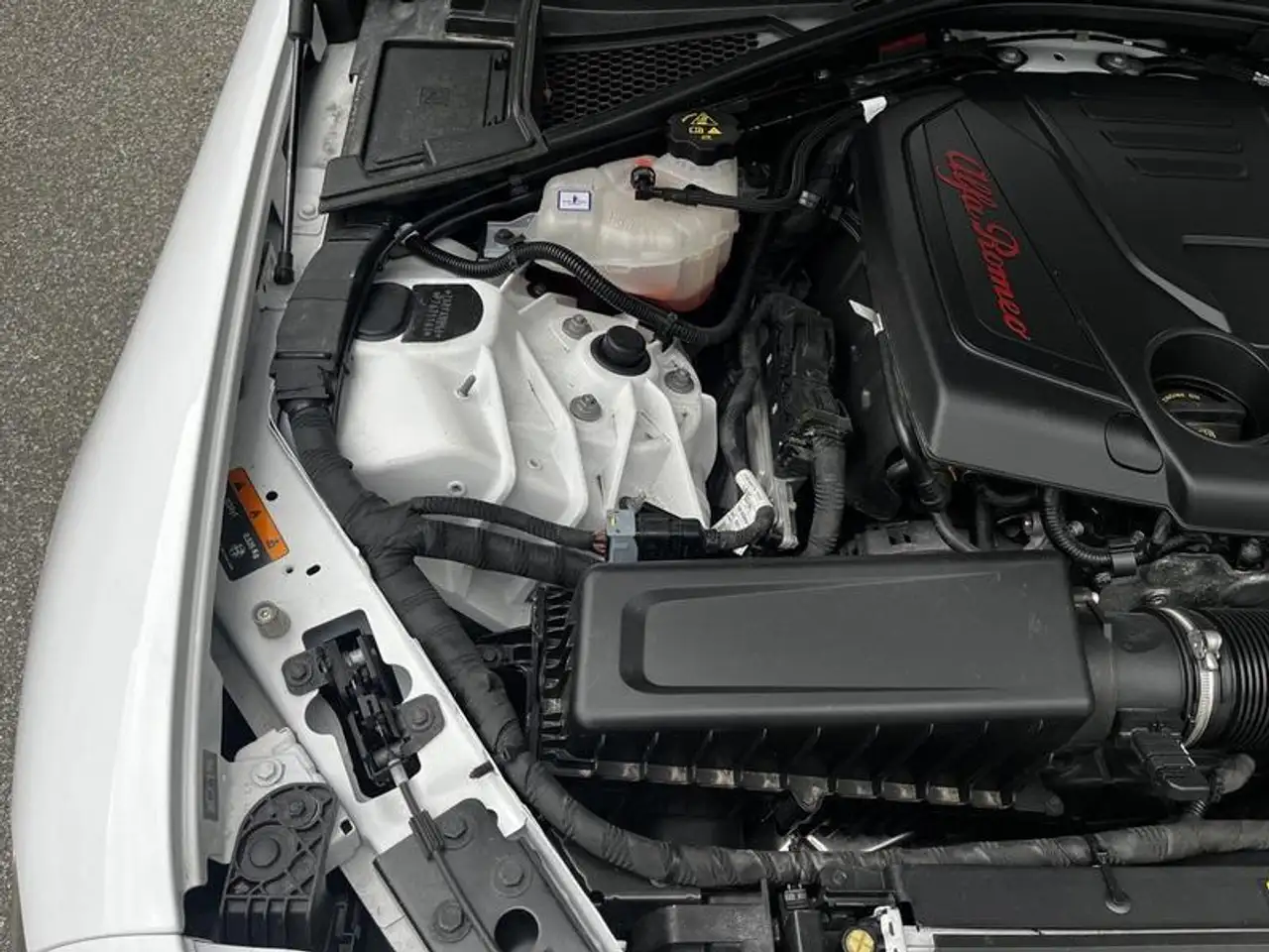 Alfa Romeo Giulia снимка Alfa Romeo Giulia