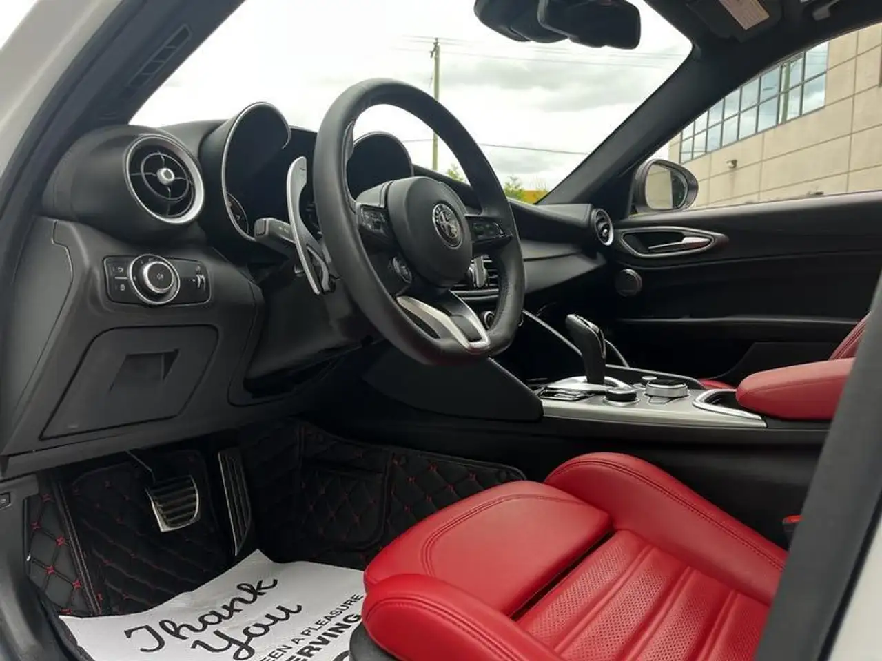 Alfa Romeo Giulia снимка Alfa Romeo Giulia