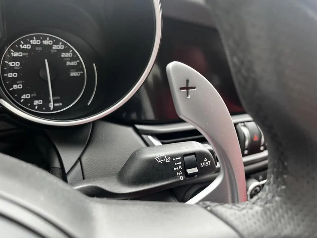 Alfa Romeo Giulia снимка Alfa Romeo Giulia