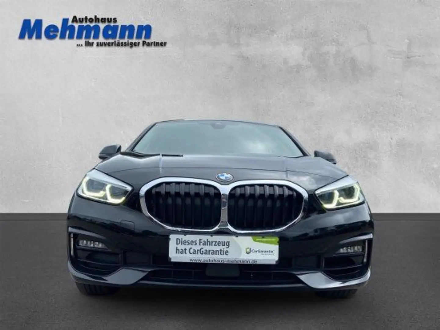 BMW 118 i Aut. Sport Line   LED*Navi*Sitzheizung*Temp Schwarz - 2