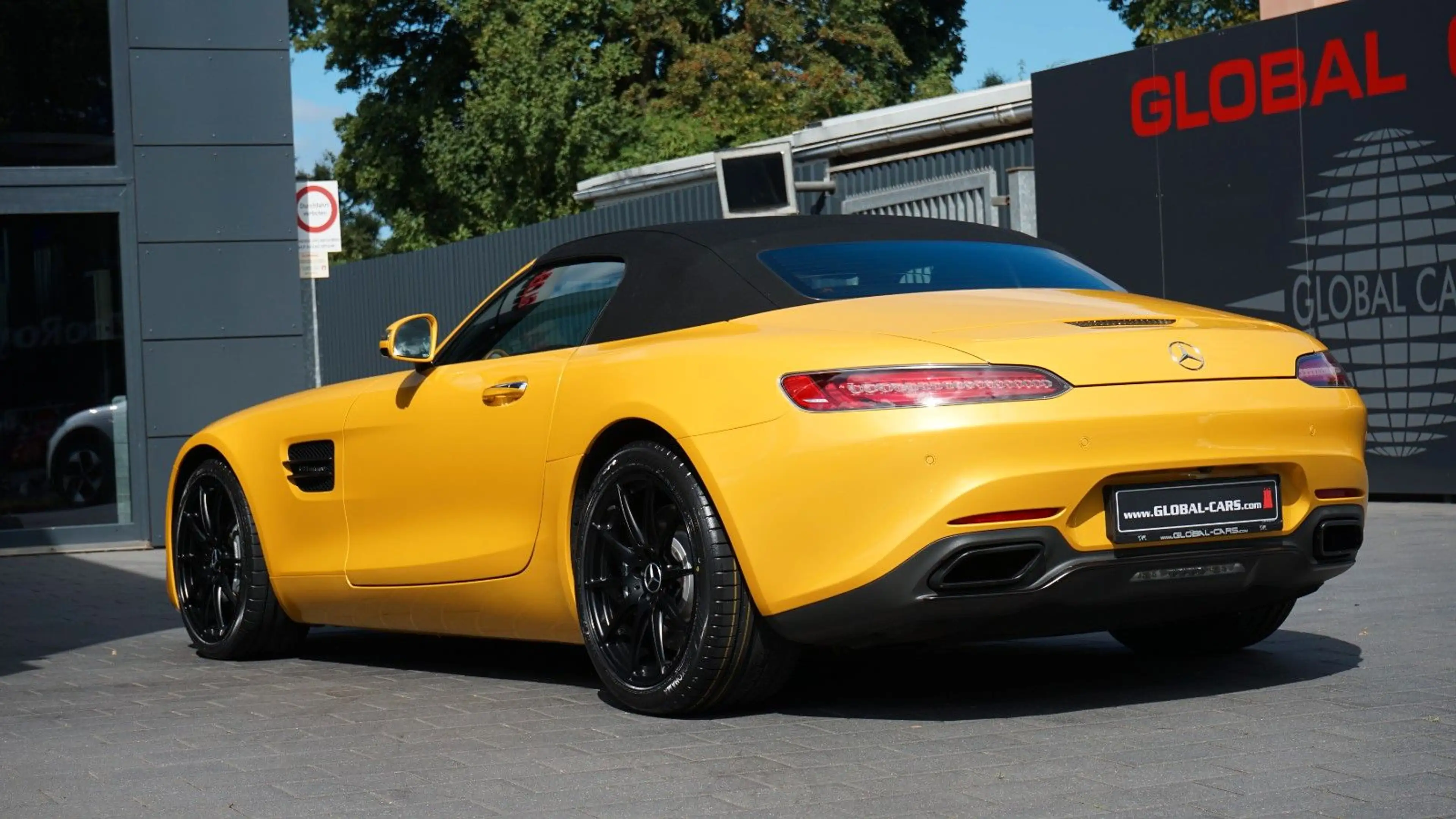 Mercedes-Benz AMG GT *NIGHT*CARBON*EXCLUSIV*ACC*LED* — photo 4