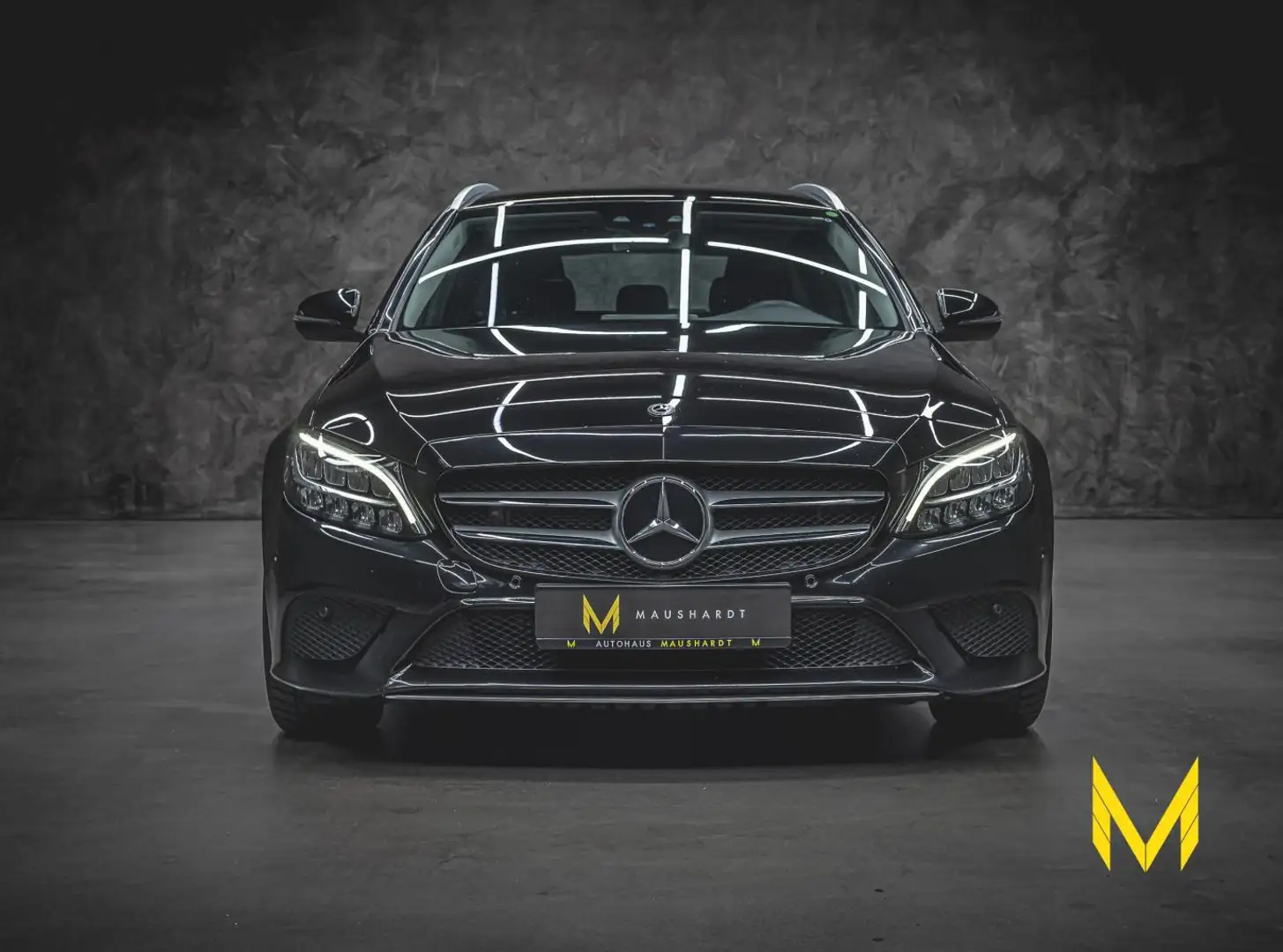 Mercedes-Benz C 200 T 9G-TRONIC/AVANTGARDE/COMAND/RFK/LED/SHZ Negro - 2
