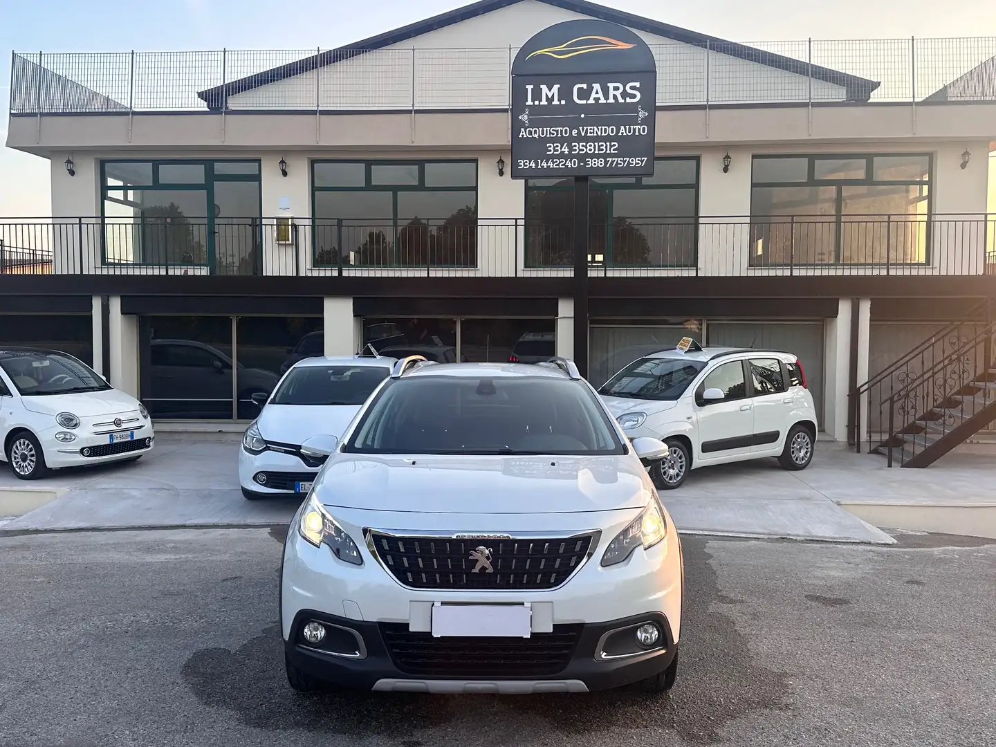 Peugeot 2008 1.5 bluehdi Black Matt s Auto Bianco - 2