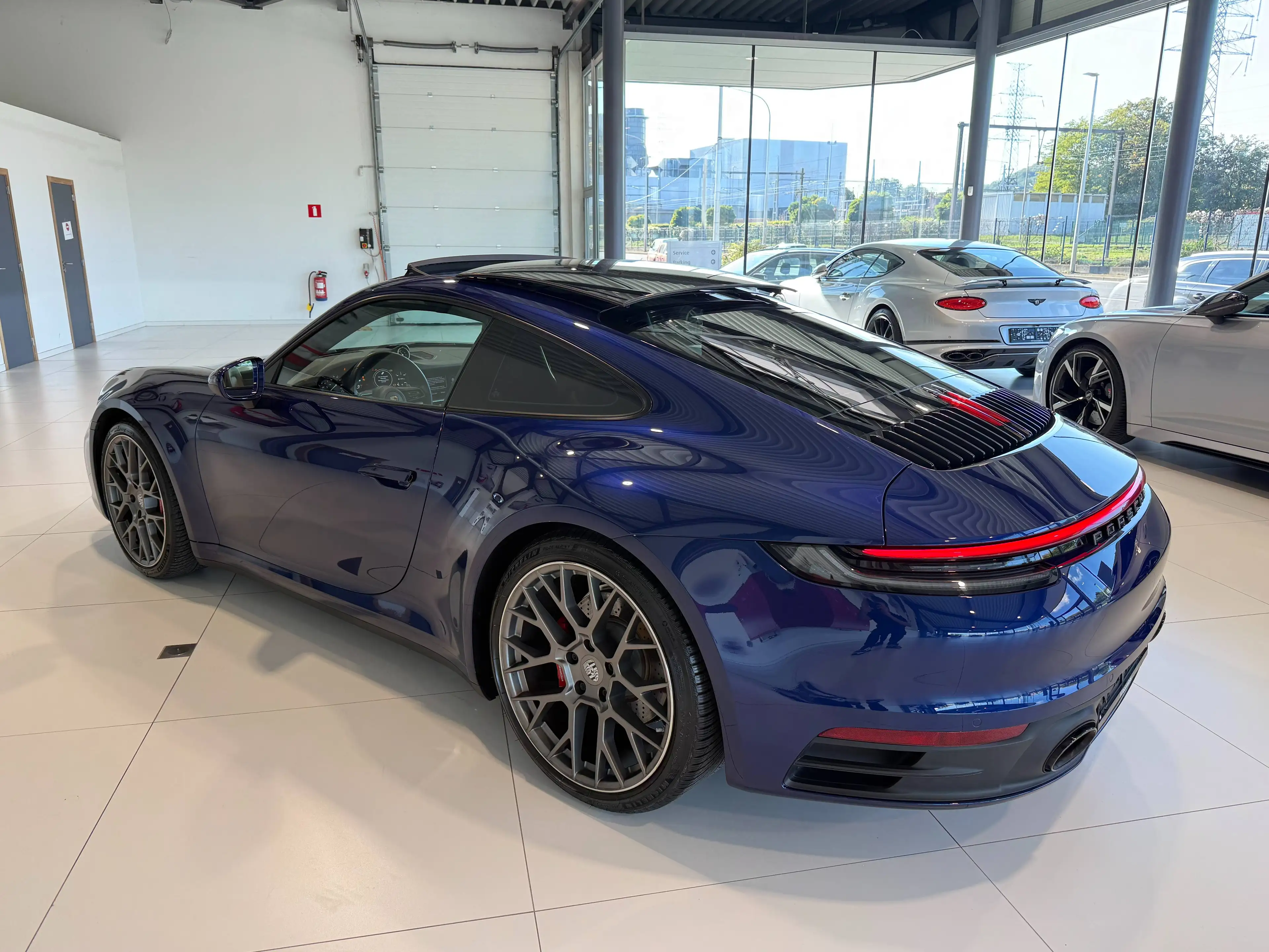 Porsche 911 911 Carrera 2S 3.0 Turbo Coupé PDK - PACK SPORT CHRONO - JANTES RS SPYDER DESIGN - — photo 4