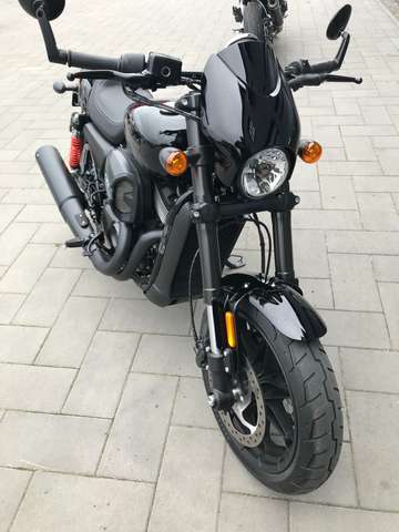 Kupite Harley-Davidson Street Rod **750**A2**35KW**1.HAND**NEUZUSTAND**ALARMANLAGE**  motocikl iz Njemačke, rabljene automobile s kilometražom na mobile.de,  autoscout24 na hrvatskom