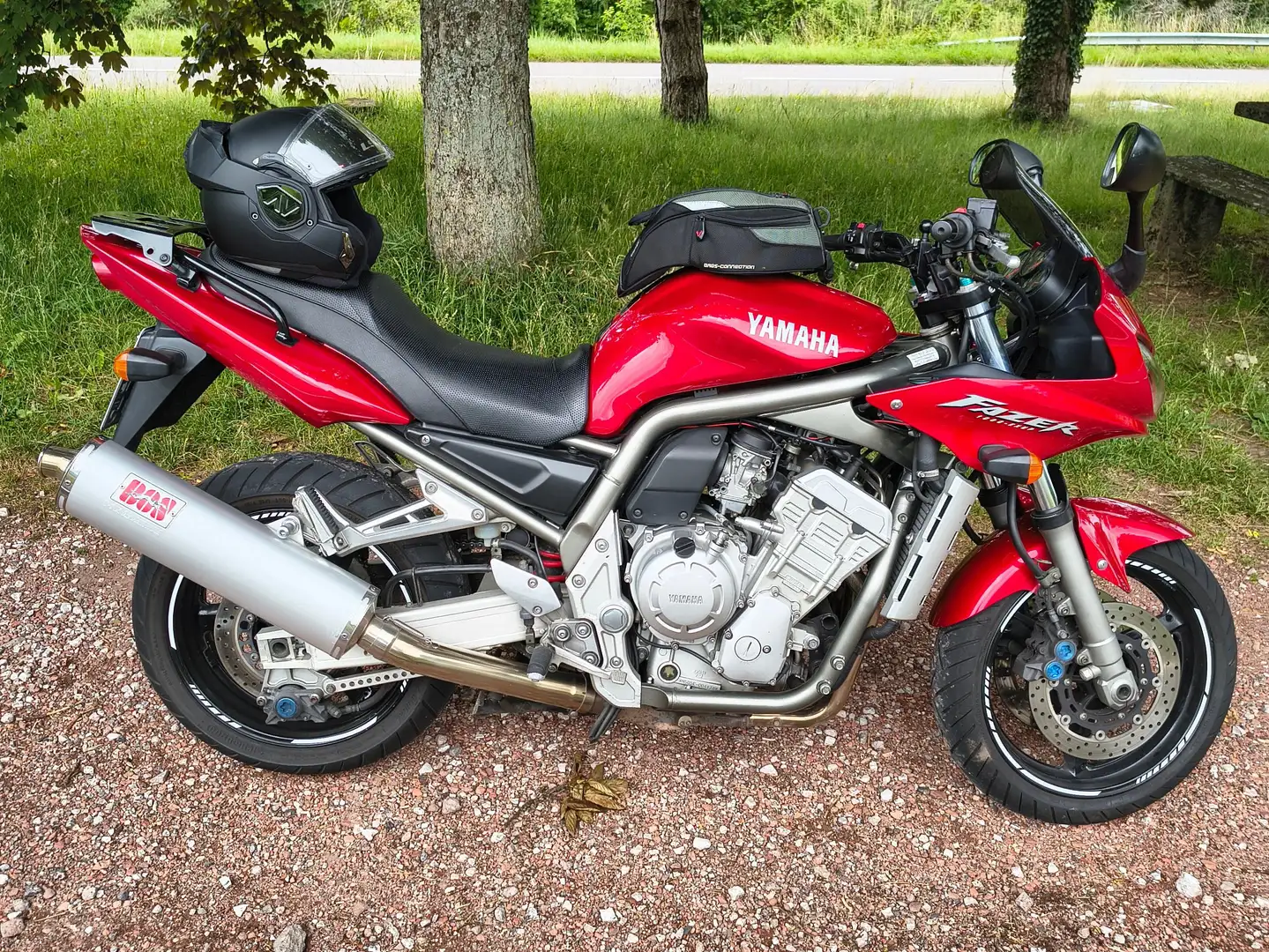 Yamaha FZS 1000 Fazer Rouge - 2