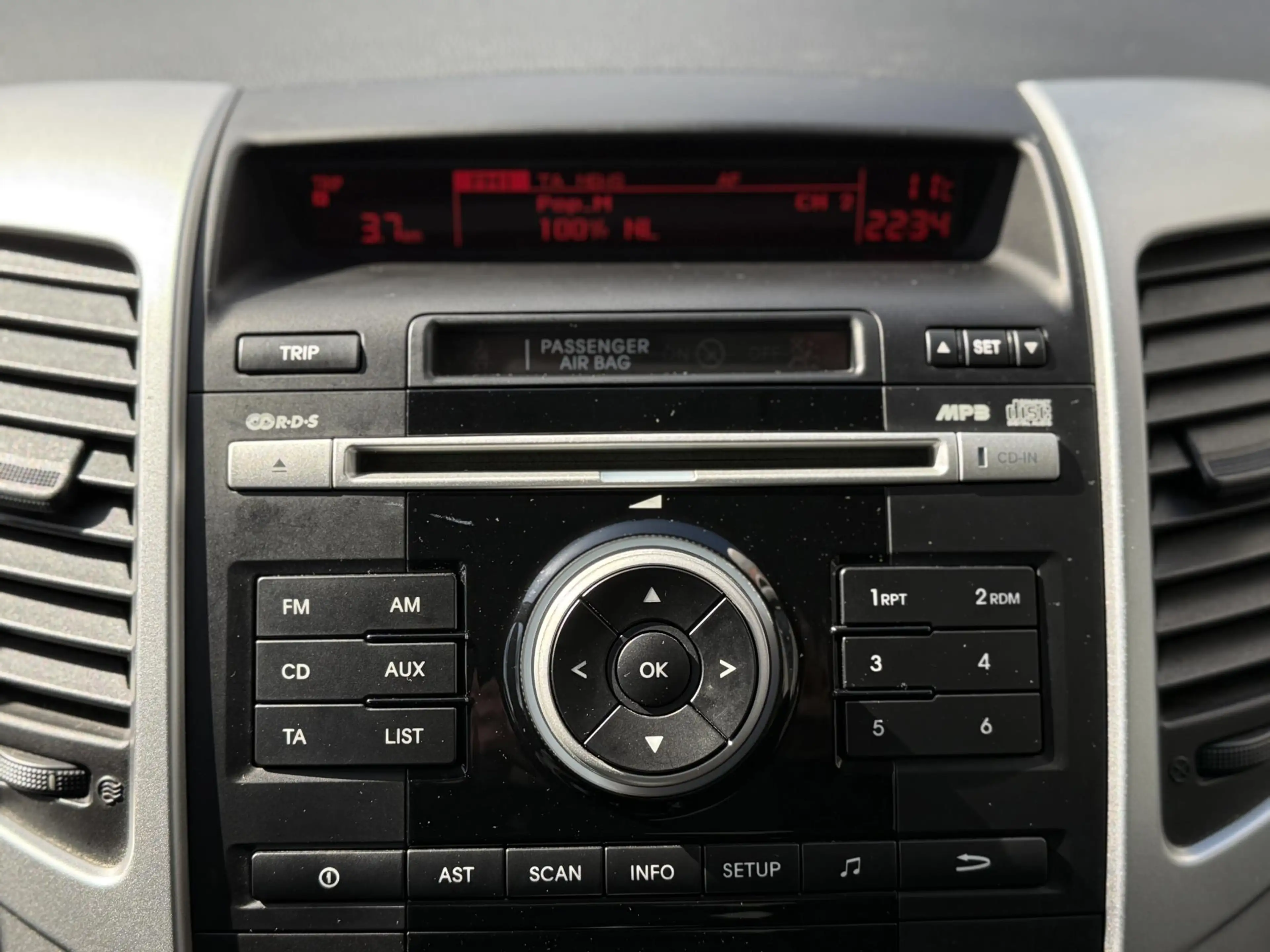 Kia Venga 1.4 CVVT X-tra l Airco l Trekhaak l — photo 10