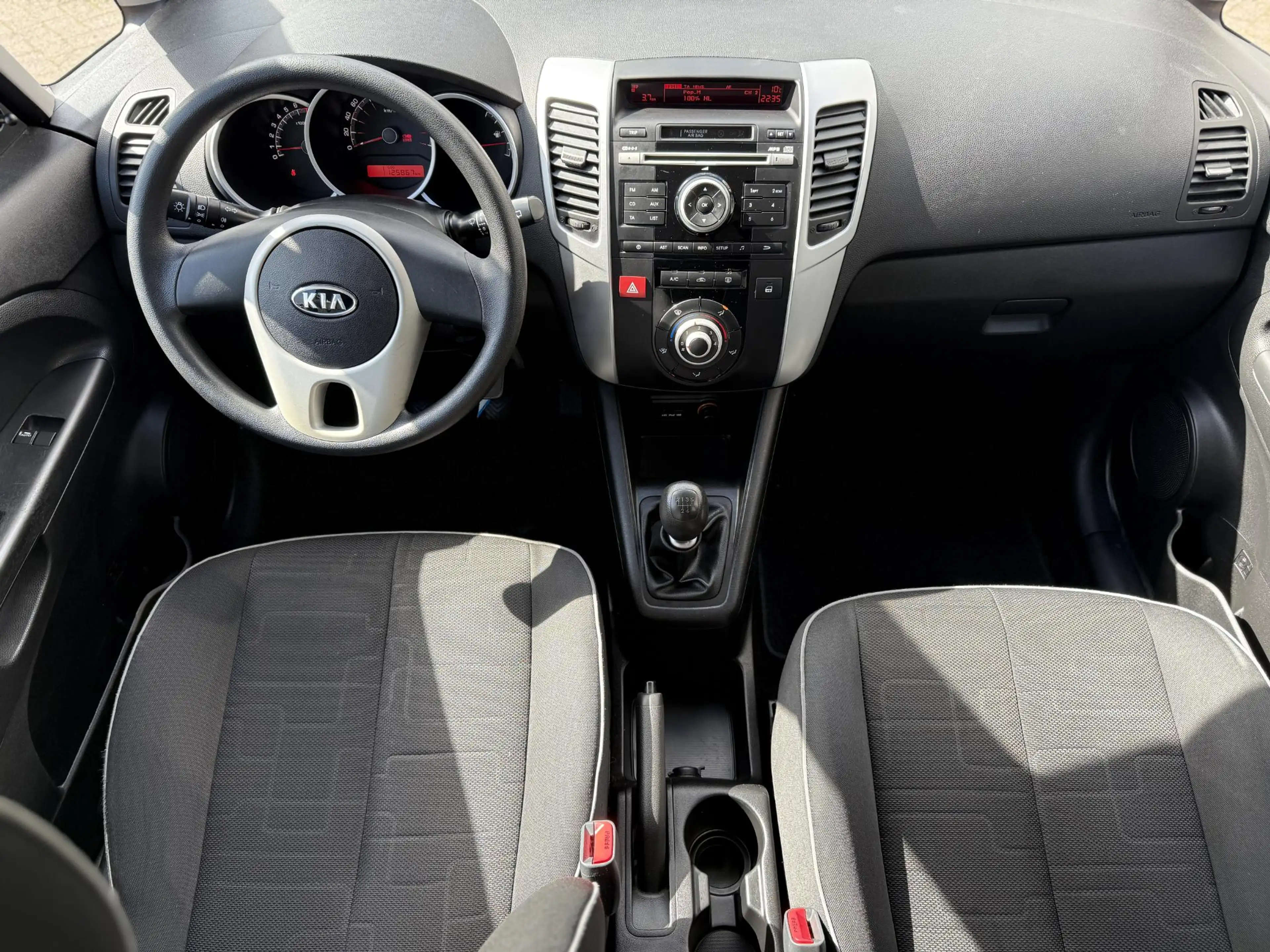Kia Venga 1.4 CVVT X-tra l Airco l Trekhaak l — photo 3