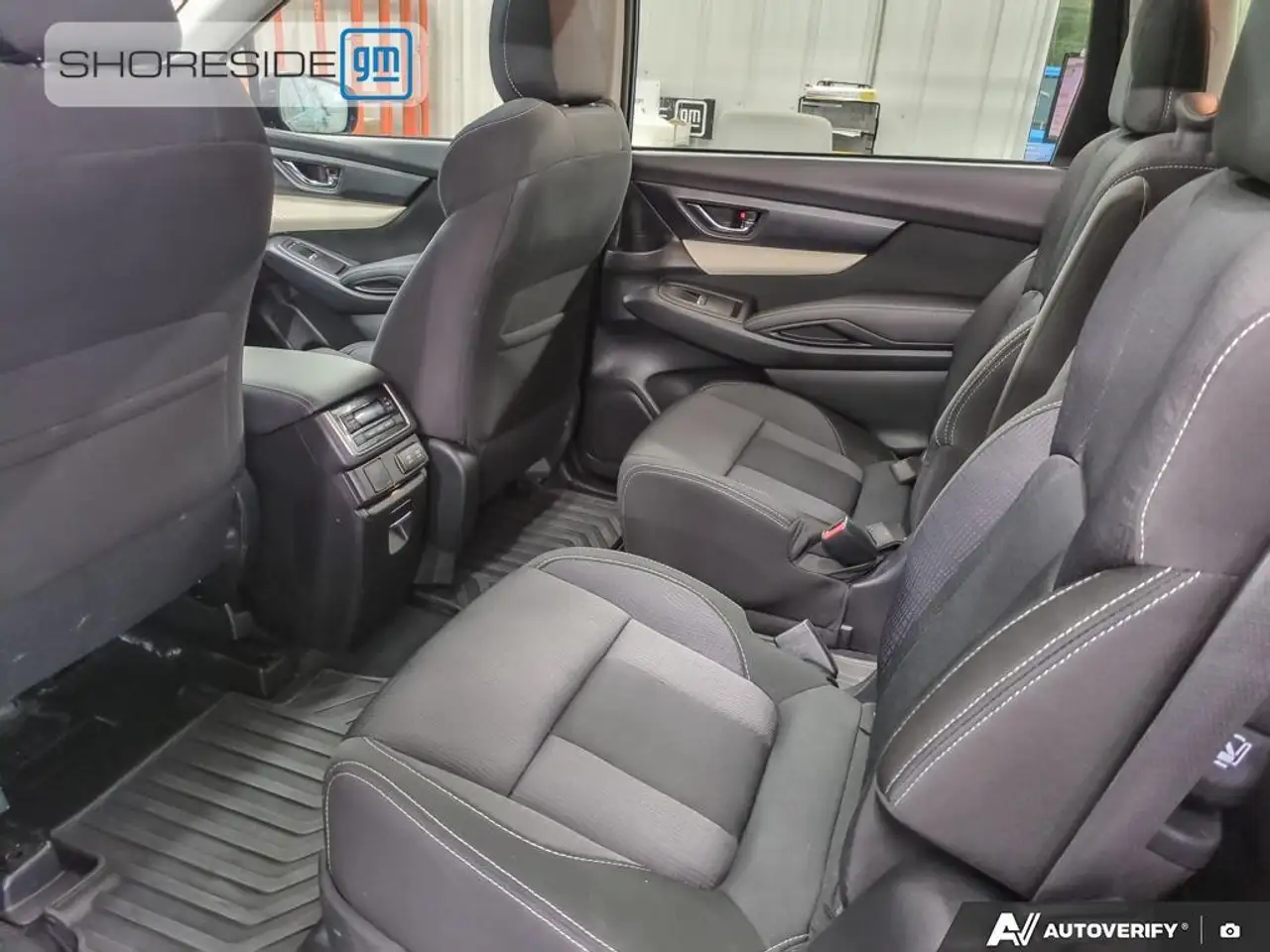 Subaru Ascent снимка Subaru Ascent