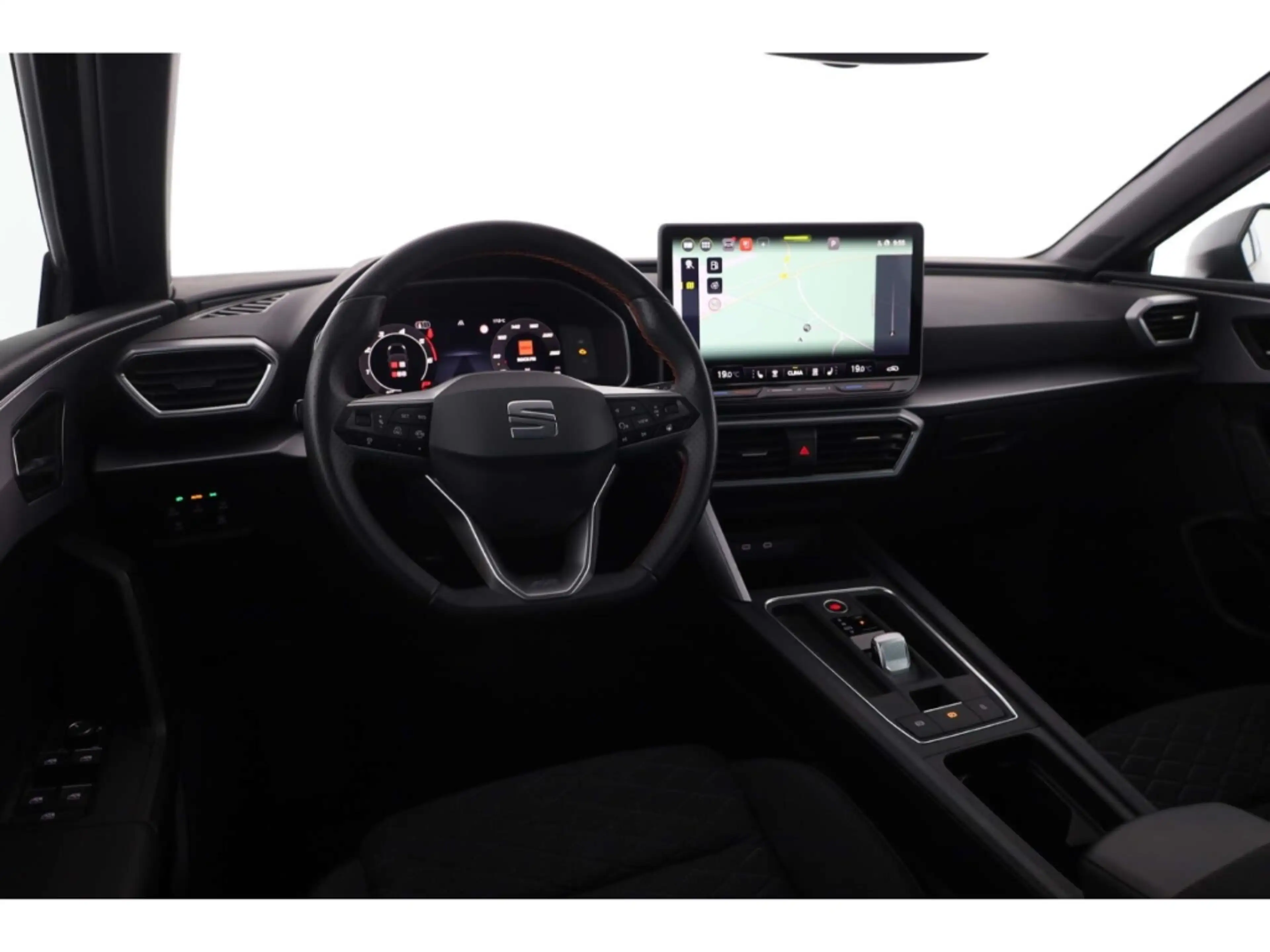SEAT Leon Sportstourer 2.0 TDI FR — photo 9