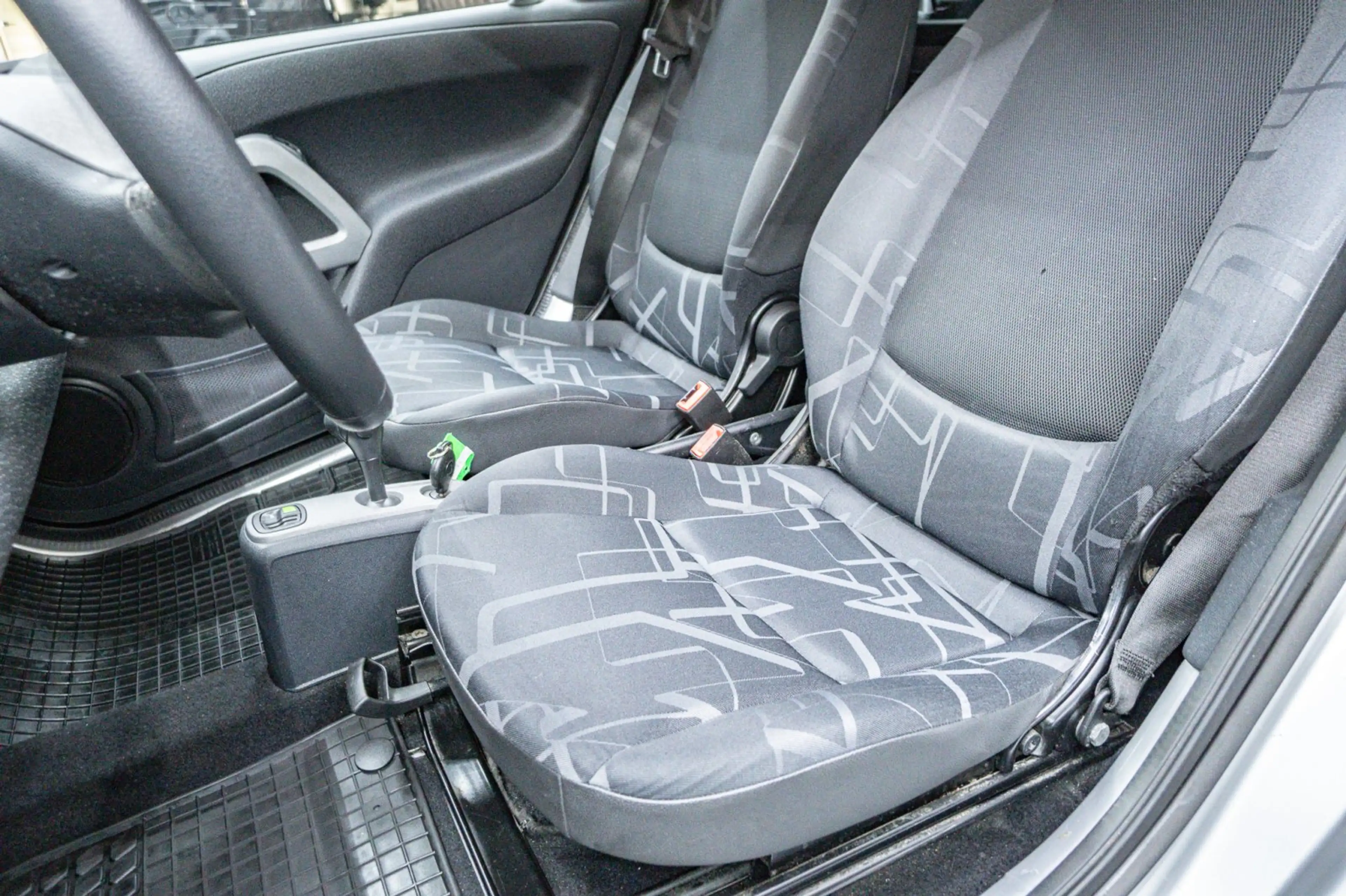smart forTwo Passion Coupe Automatik Klima — photo 7
